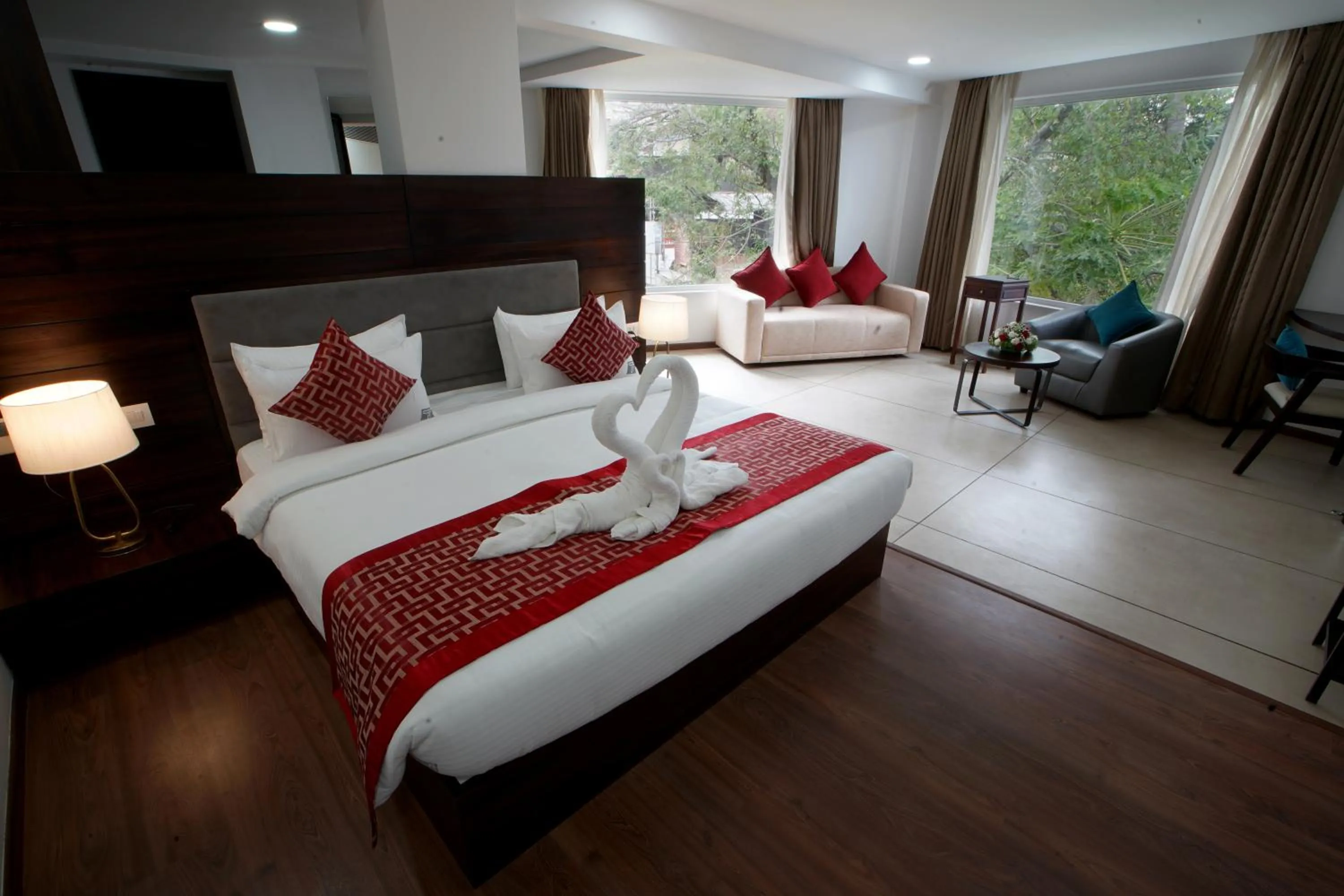 Bed in The Terrace by Ladder Mgd by Citrine