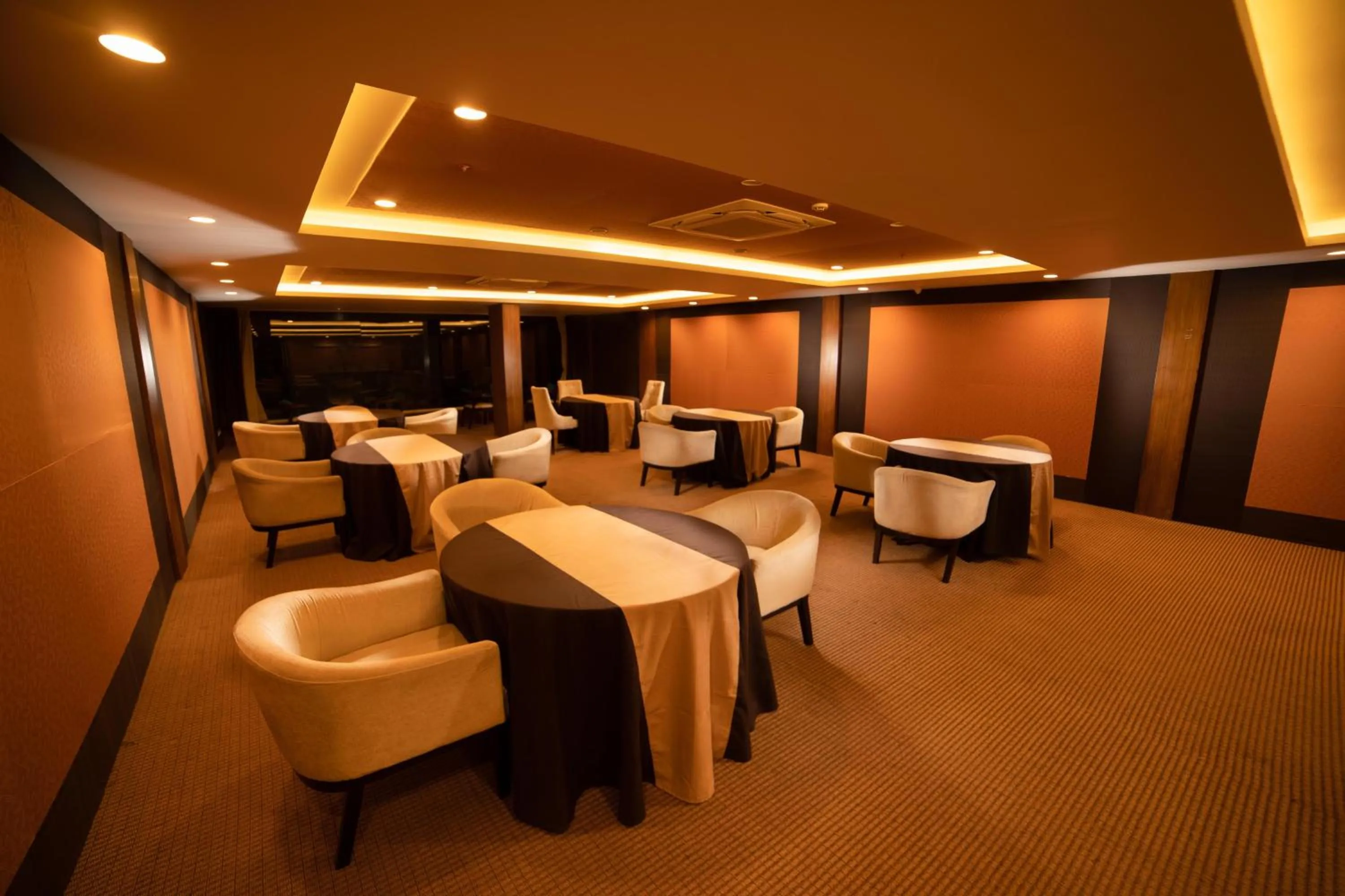 Banquet/Function facilities in The Terrace by Ladder Mgd by Citrine