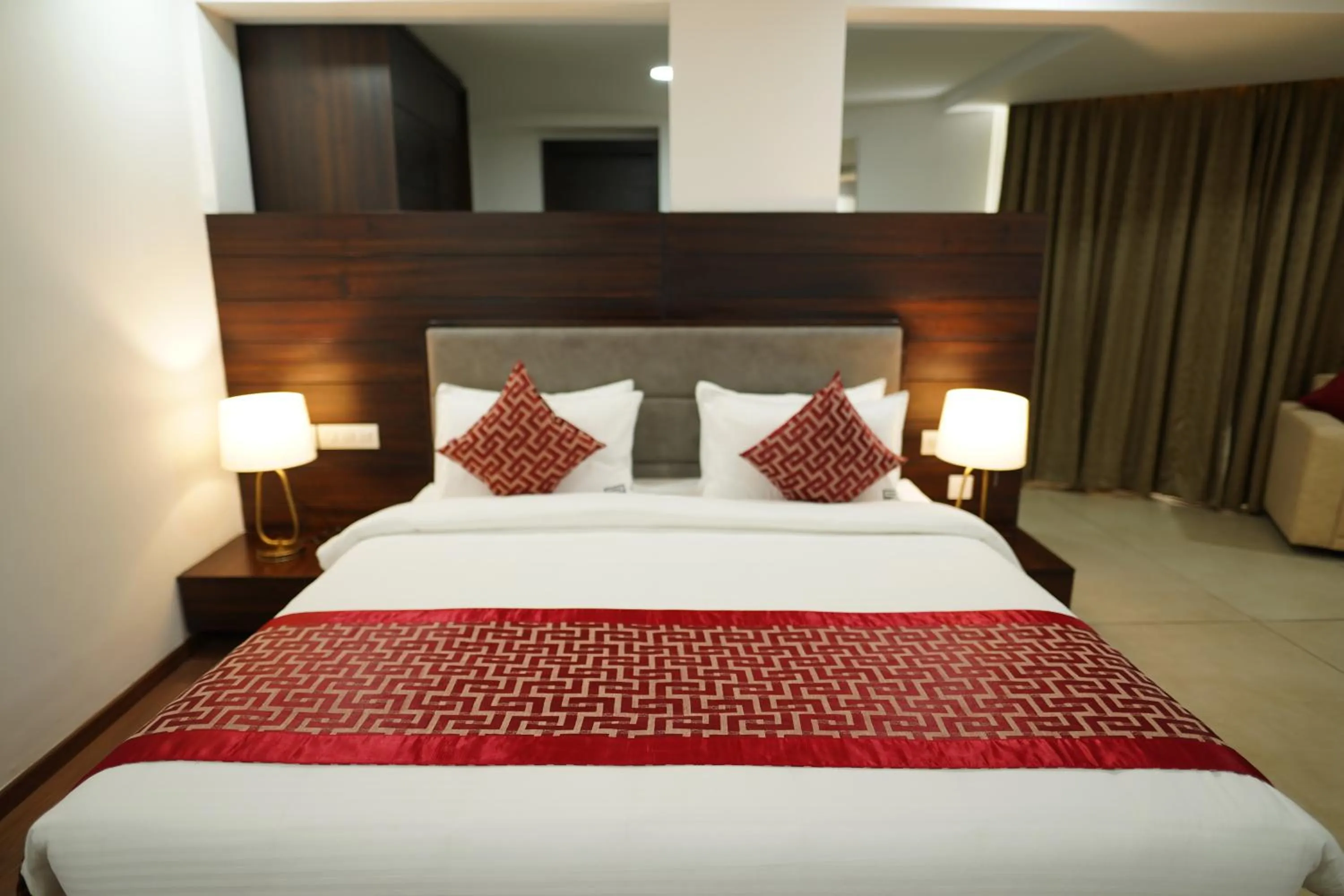 Bed in The Terrace by Ladder Mgd by Citrine