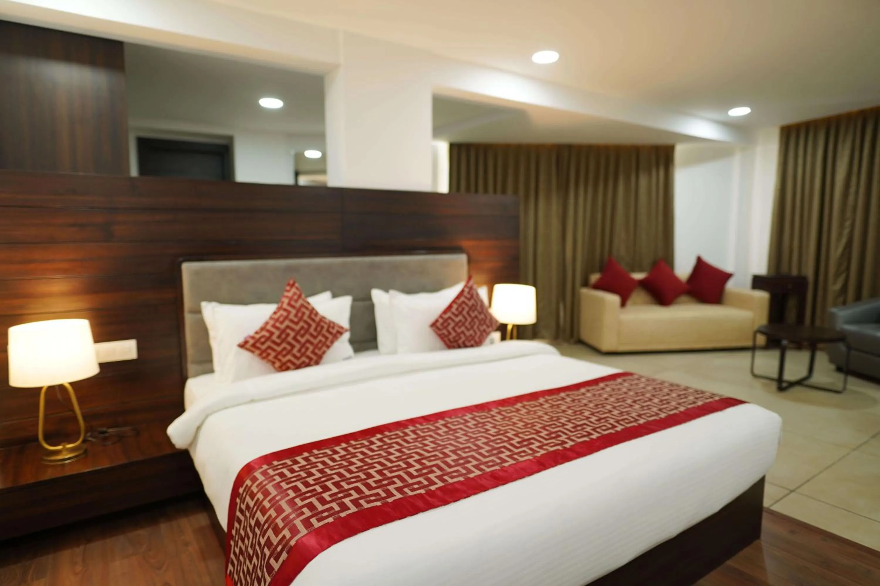 Bed in The Terrace by Ladder Mgd by Citrine