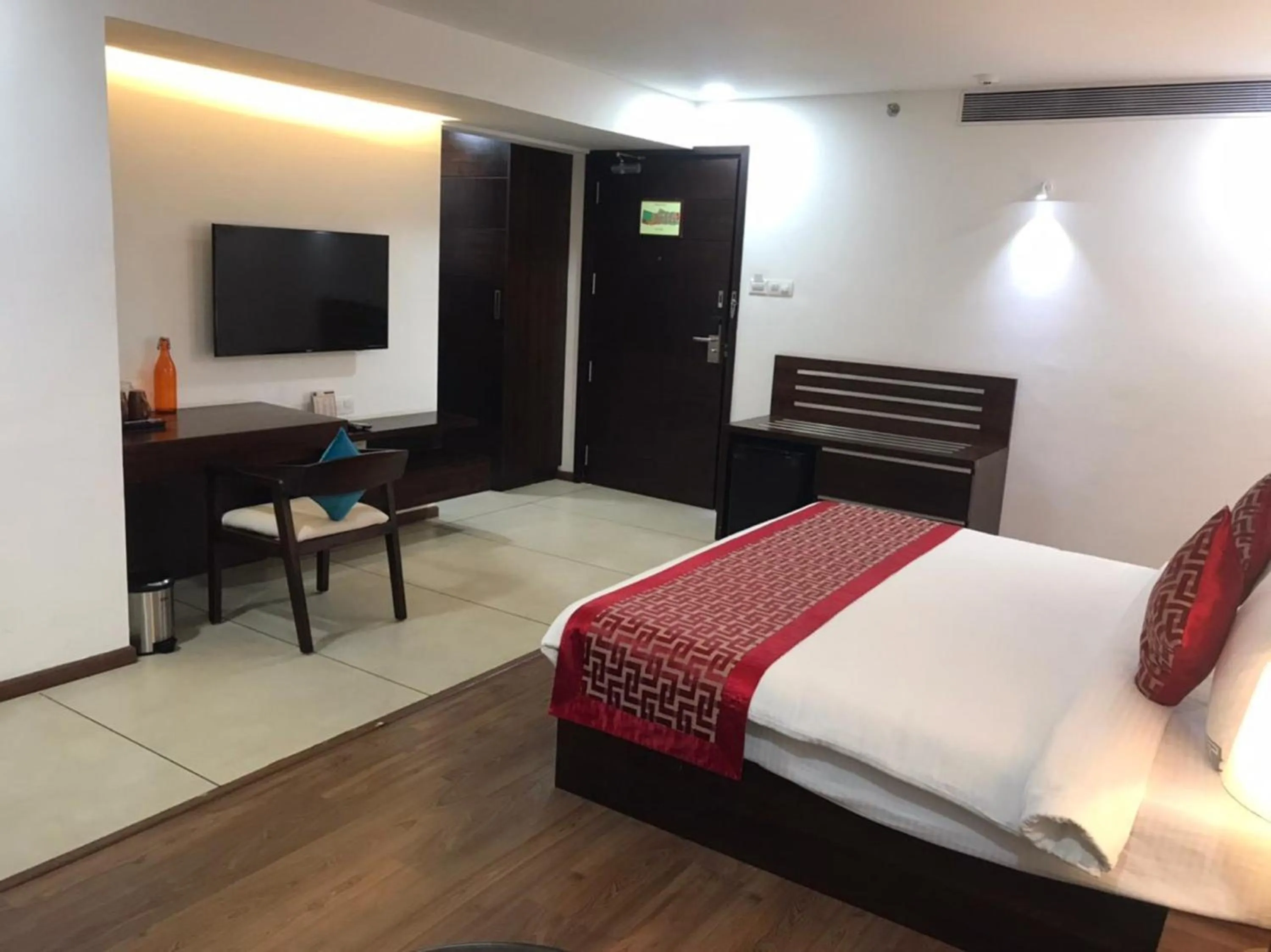 Bed in The Terrace by Ladder Mgd by Citrine