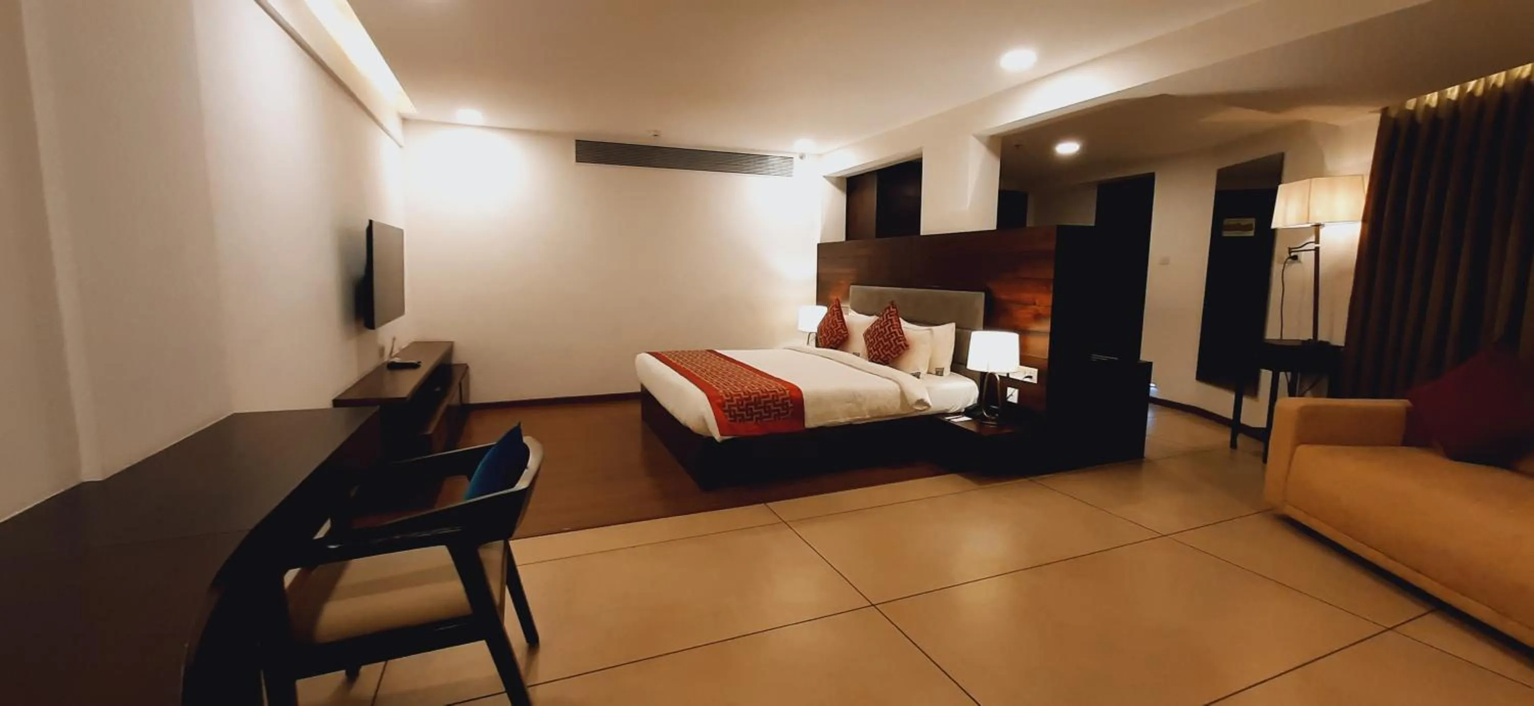 Photo of the whole room, Bed in The Terrace by Ladder Mgd by Citrine