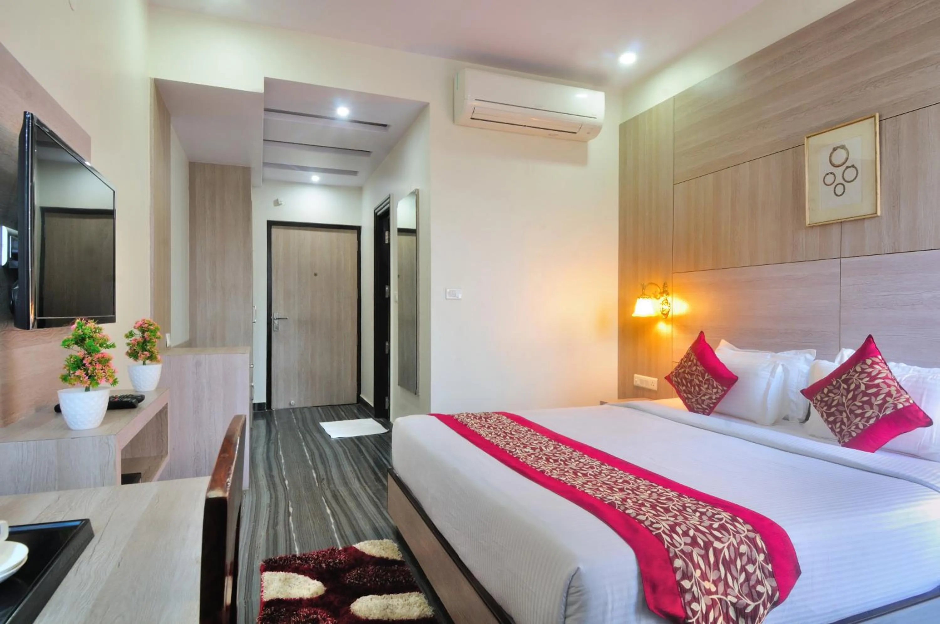 Bedroom, Bed in Trimrooms Mount Blue