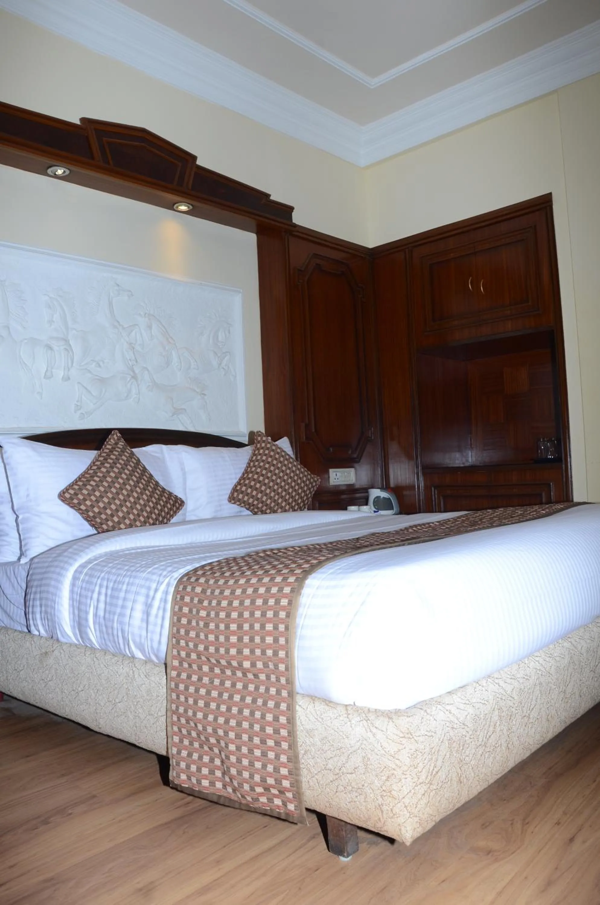 Bed in HOTEL ARYA