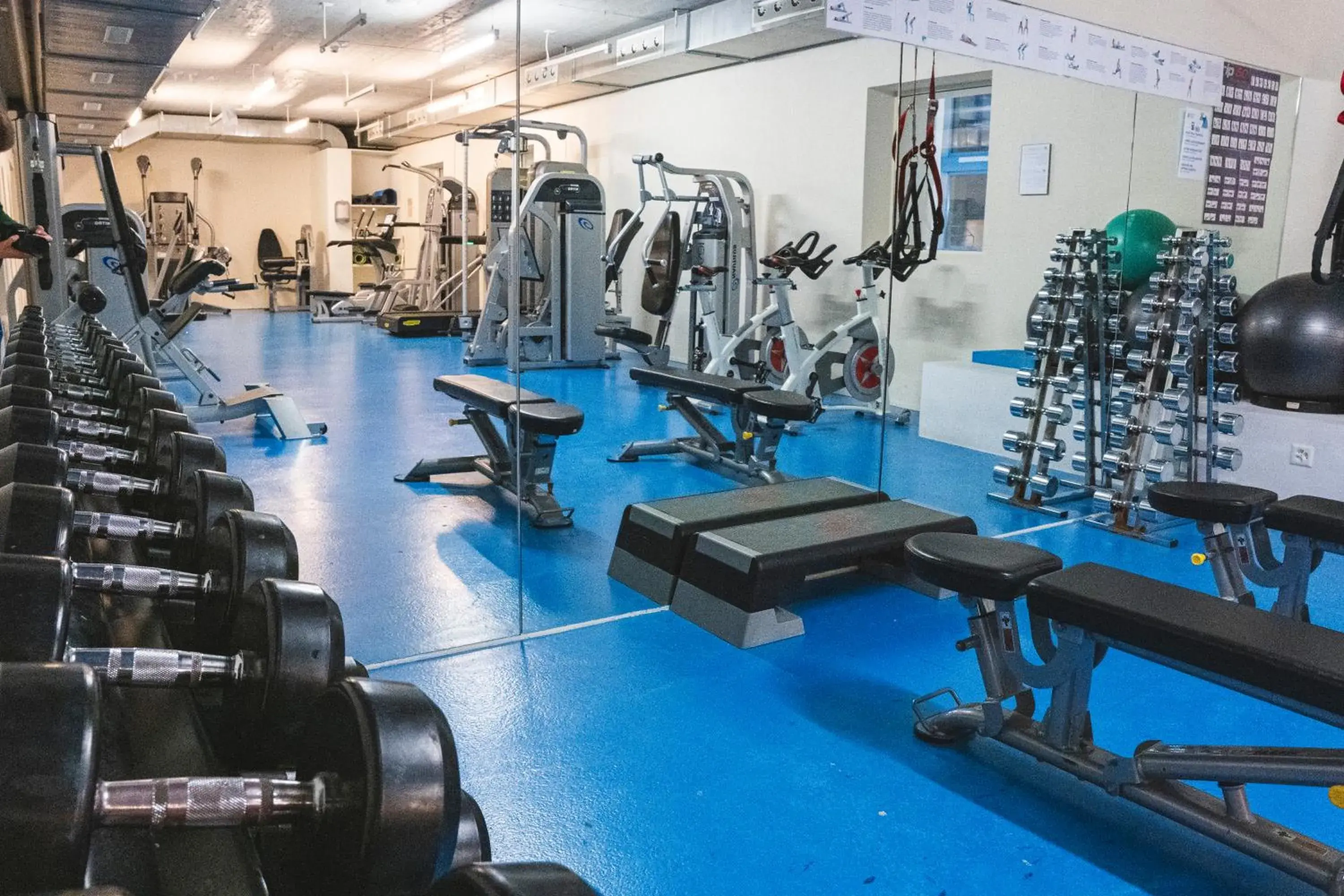 Fitness centre/facilities in Saas-Fee wellnesshostel4000 Fitness centre/facilities in Saas-Fee wellnesshostel4000