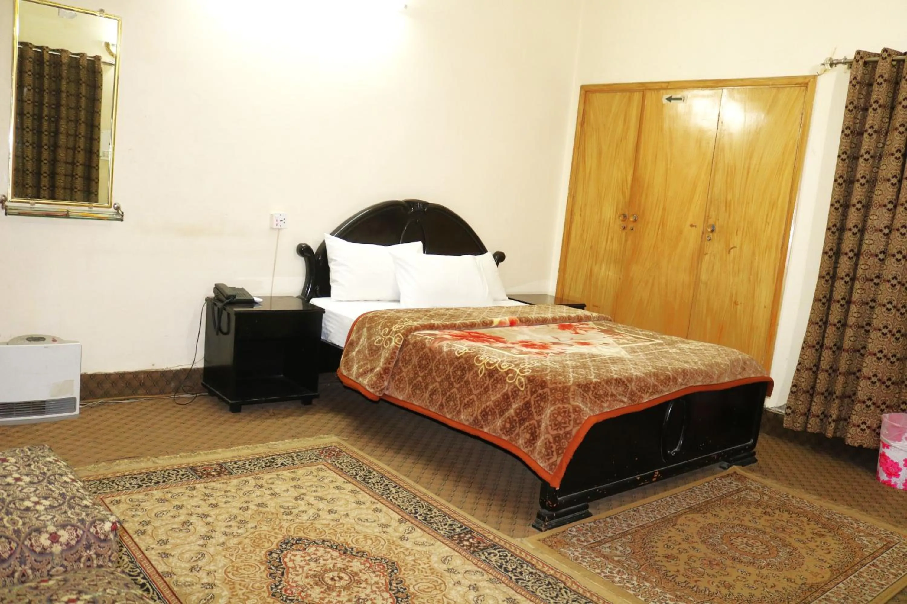 Bed in The City Lodge