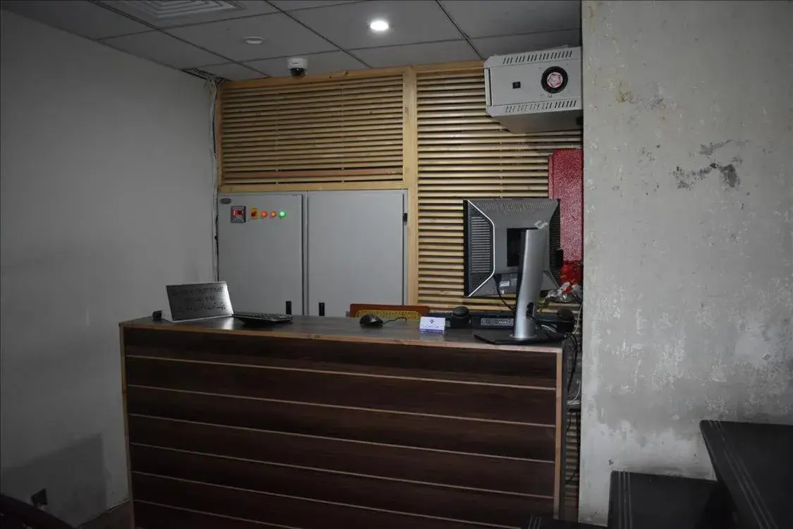 Lobby or reception in Hotel Kashmir Inn Lobby or reception in Hotel Kashmir Inn