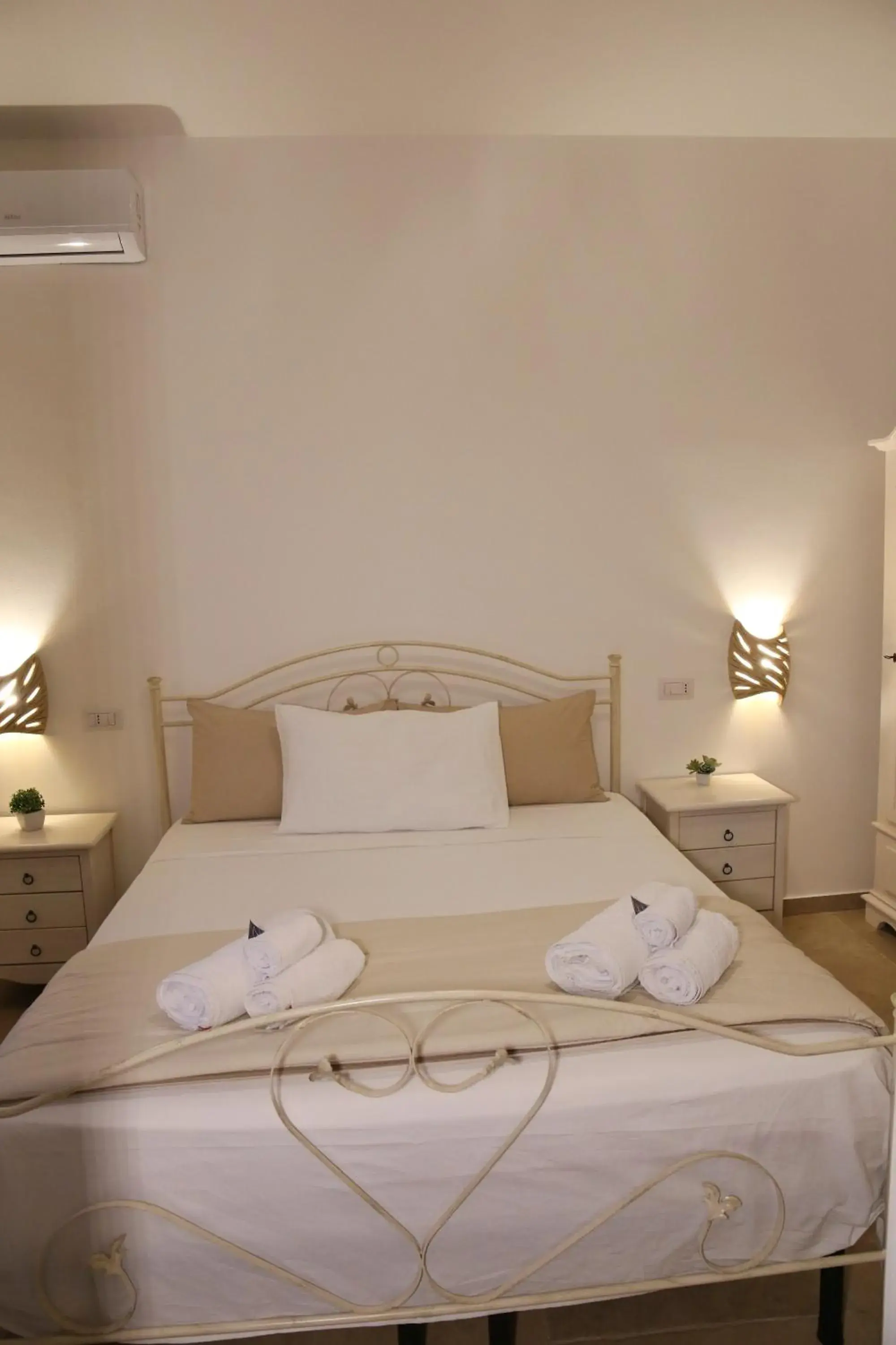 Large Double Room in I 7 Peccati Large Double Room in I 7 Peccati