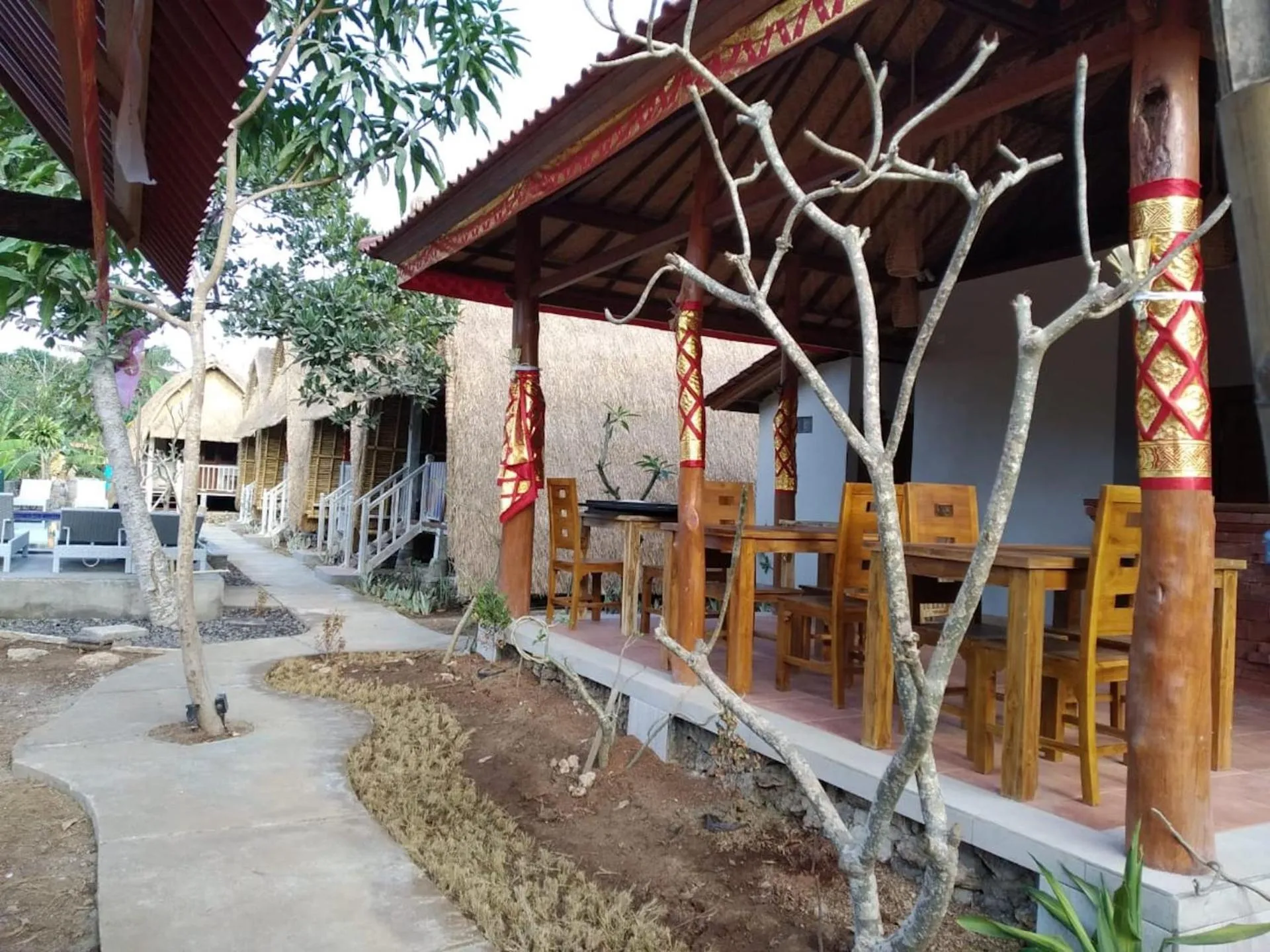 Patio in HoneyBee Huts