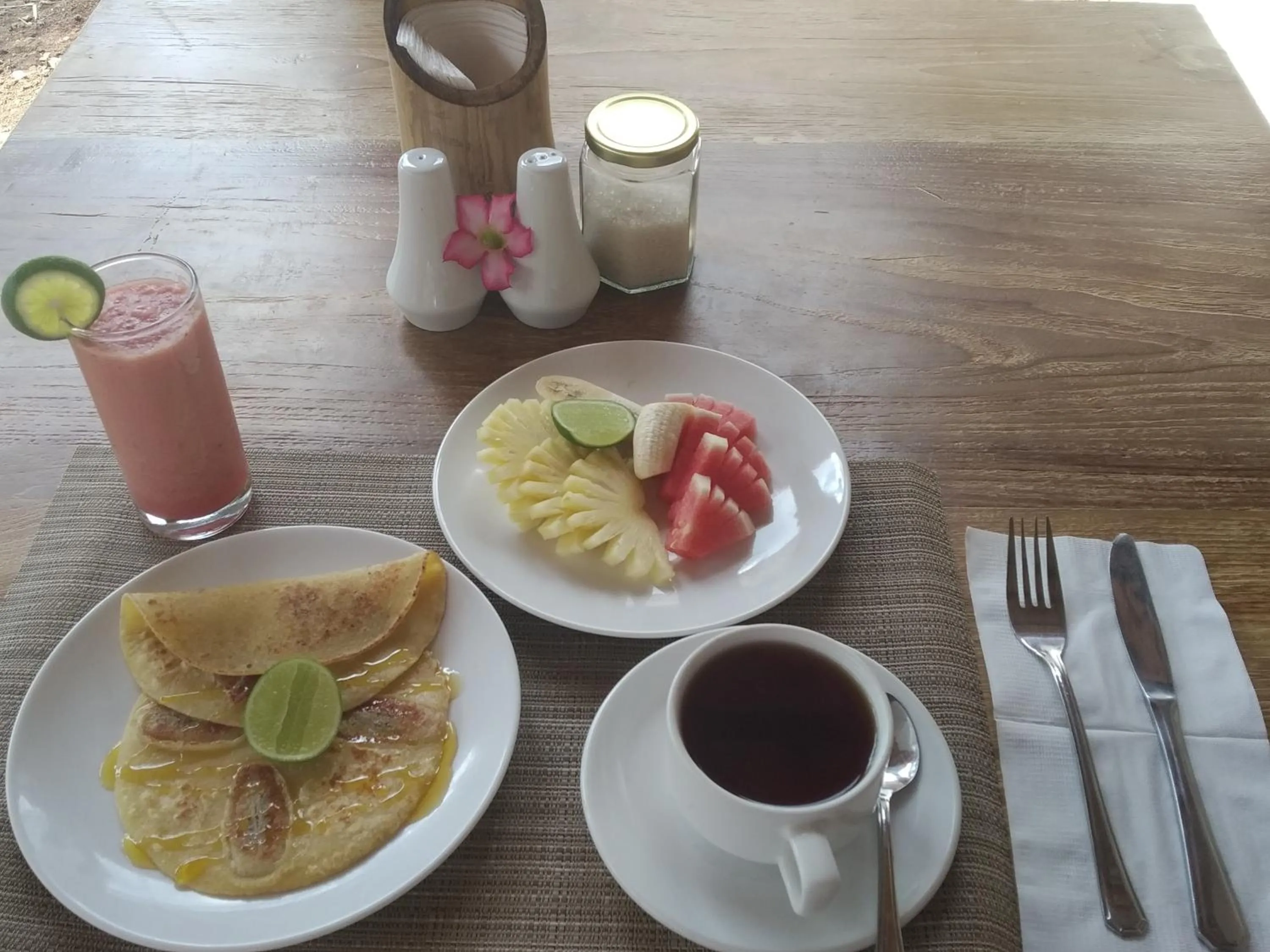 Food and drinks in HoneyBee Huts