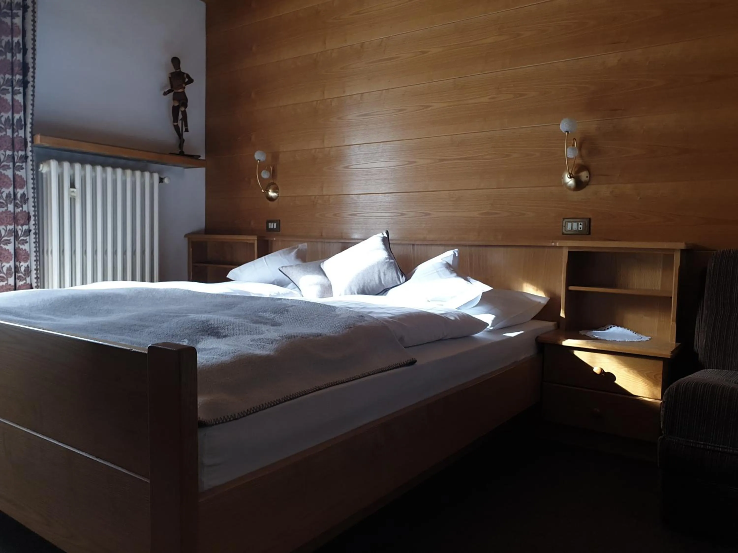 Bedroom, Bed in Garni Le Chalet