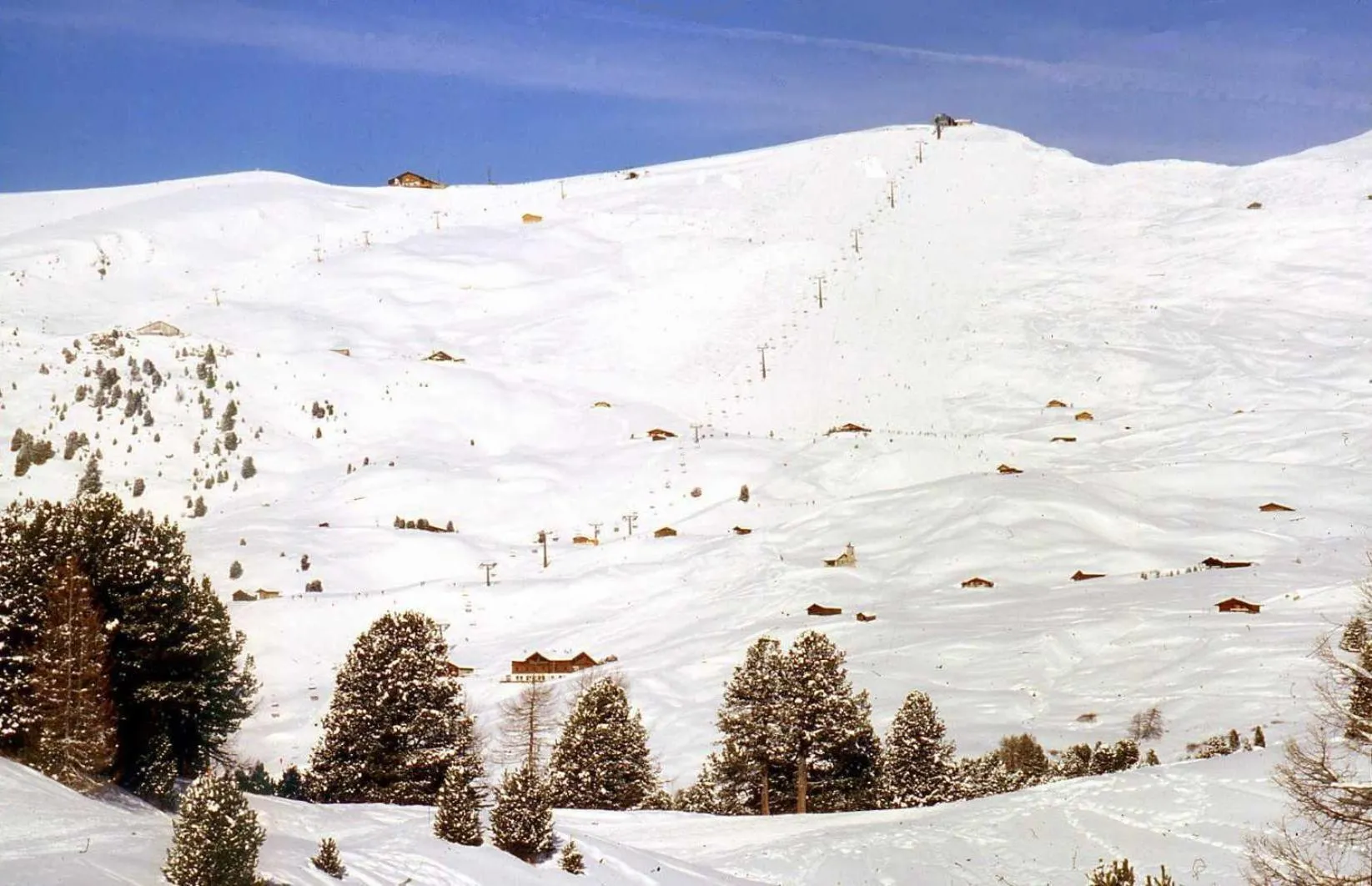 Natural landscape in Garni Le Chalet