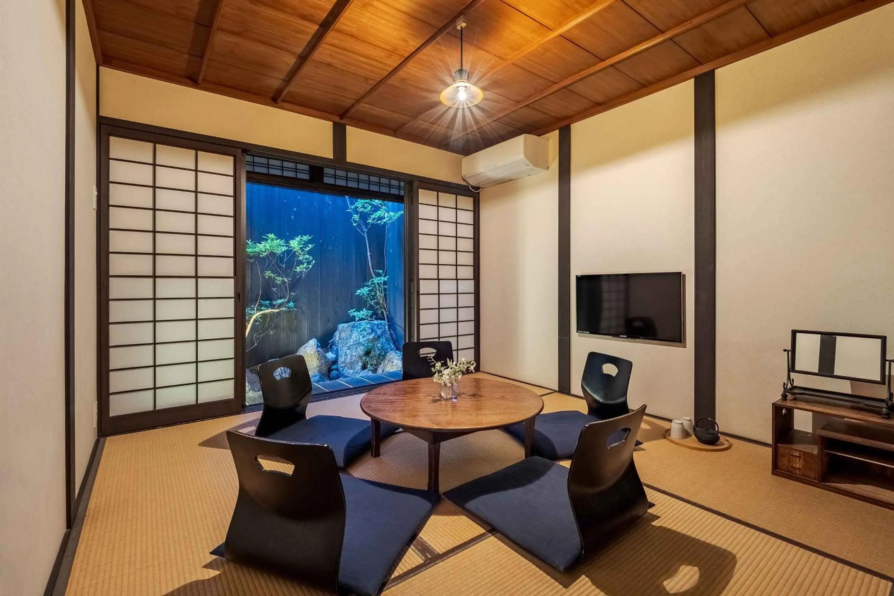 Living room in Anzu an Machiya House