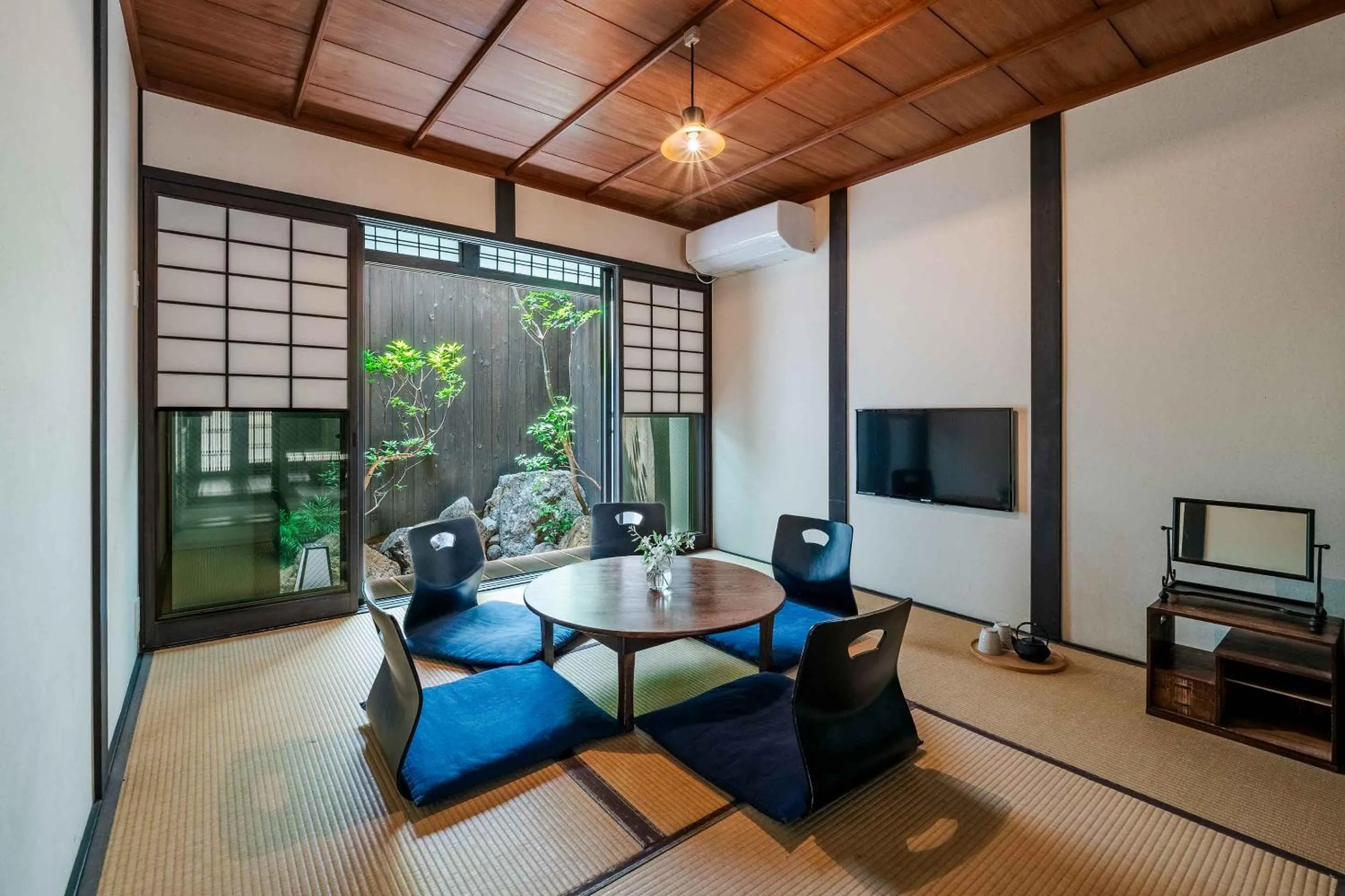 Living room in Anzu an Machiya House