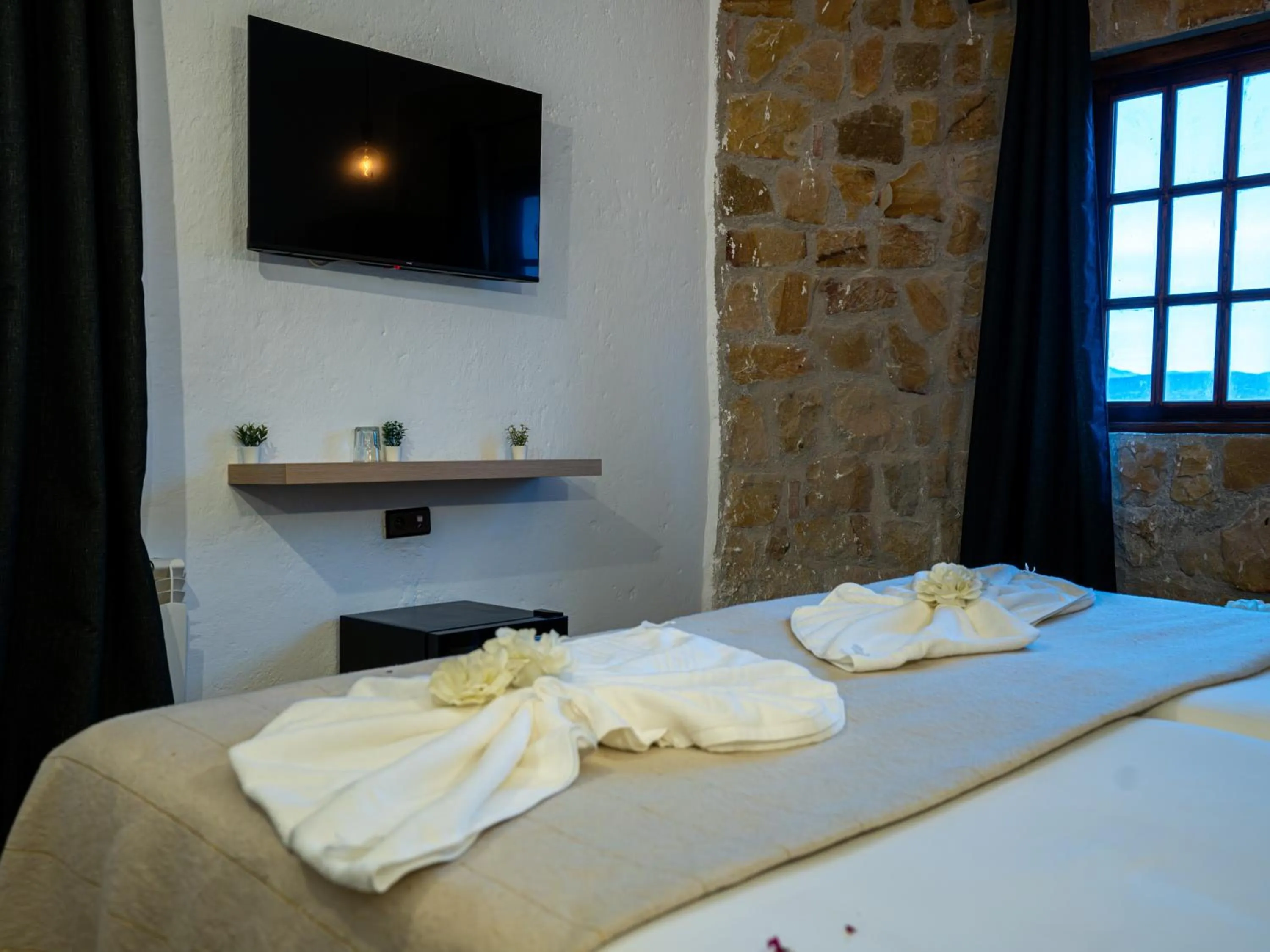 Bed in Resort Hotel El Cortijo & Spa