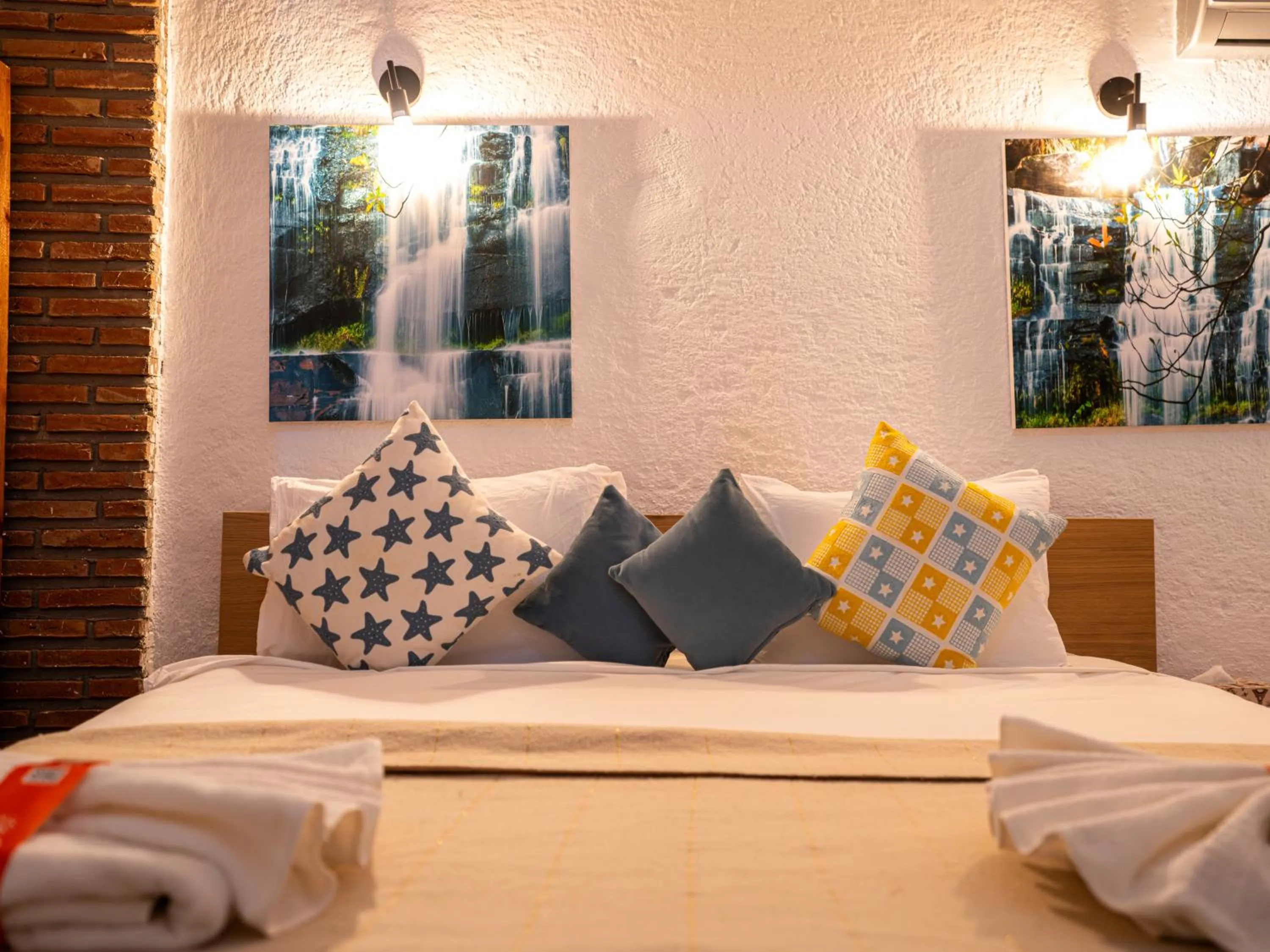 Bed in Resort Hotel El Cortijo & Spa