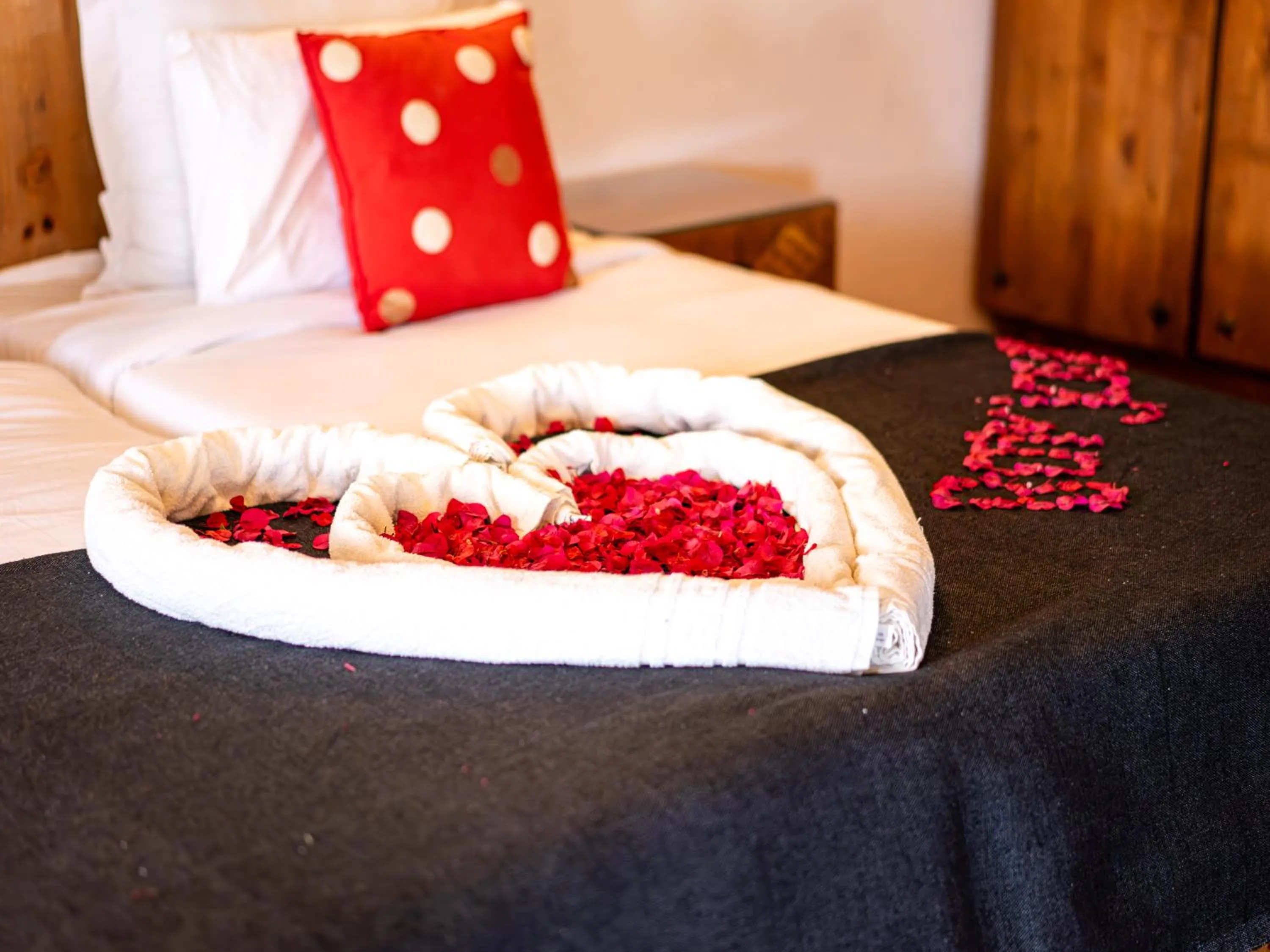 Bed in Resort Hotel El Cortijo & Spa