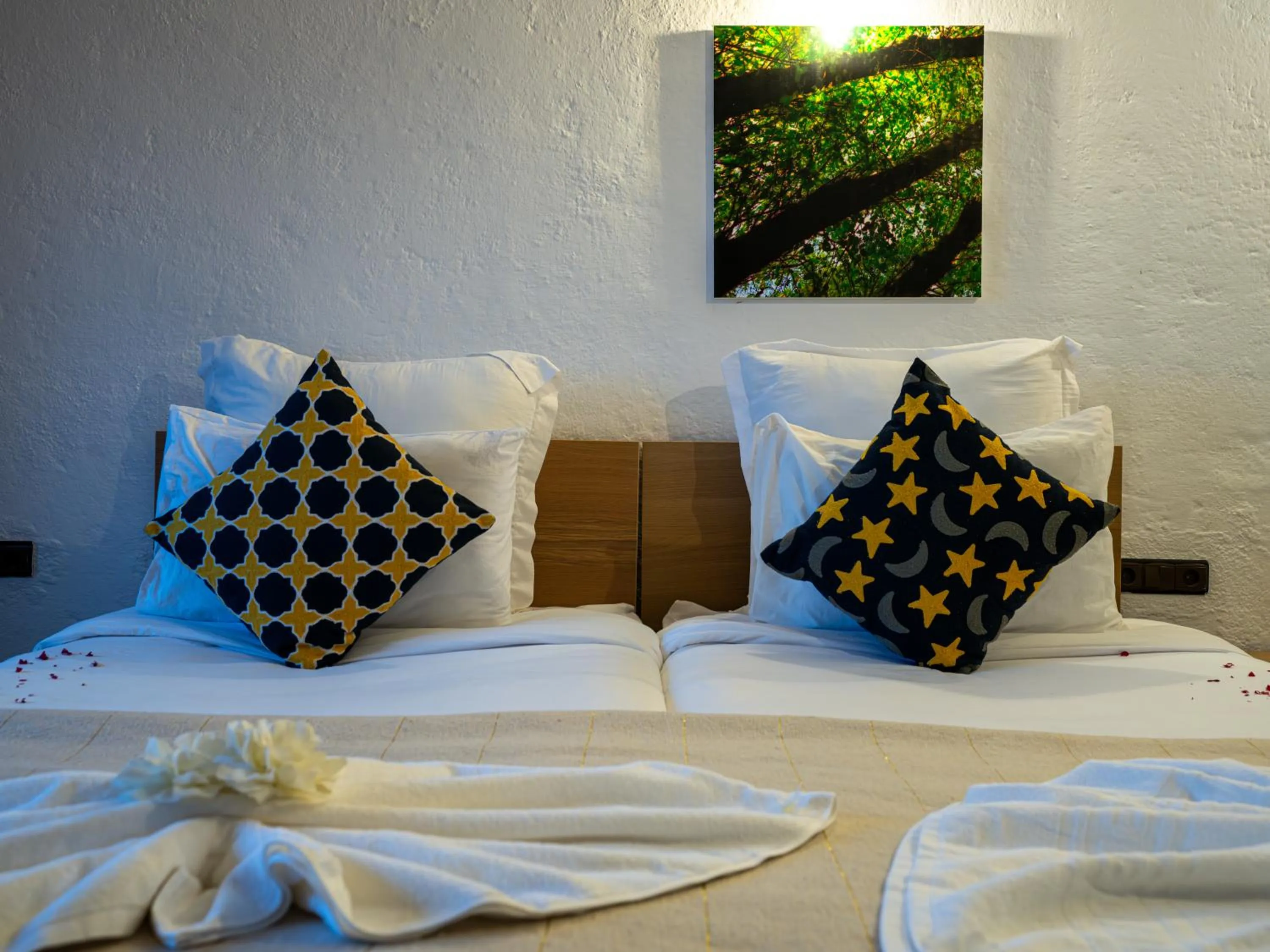 Bed in Resort Hotel El Cortijo & Spa