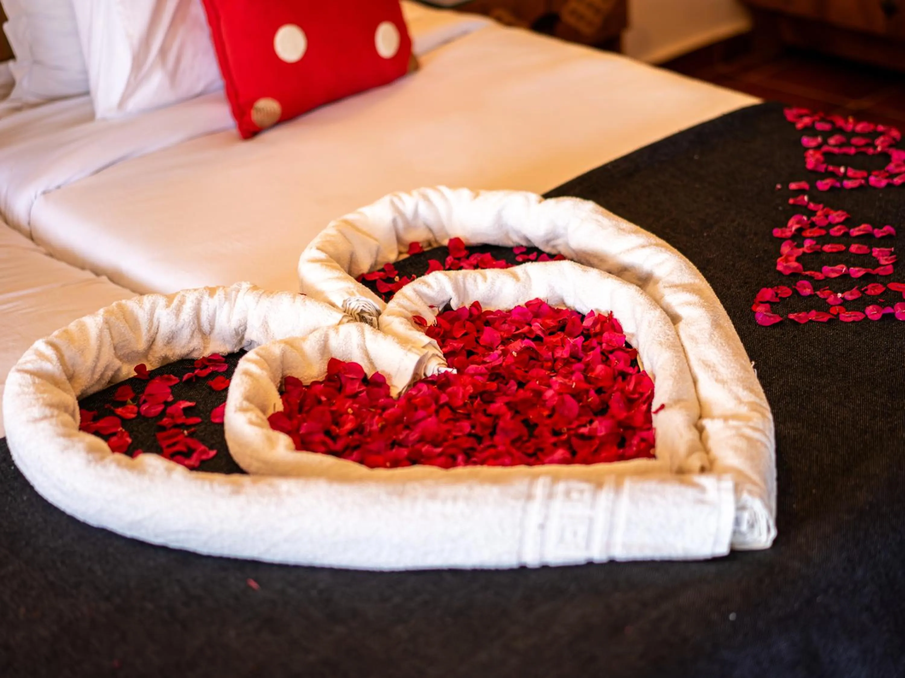 Bed in Resort Hotel El Cortijo & Spa