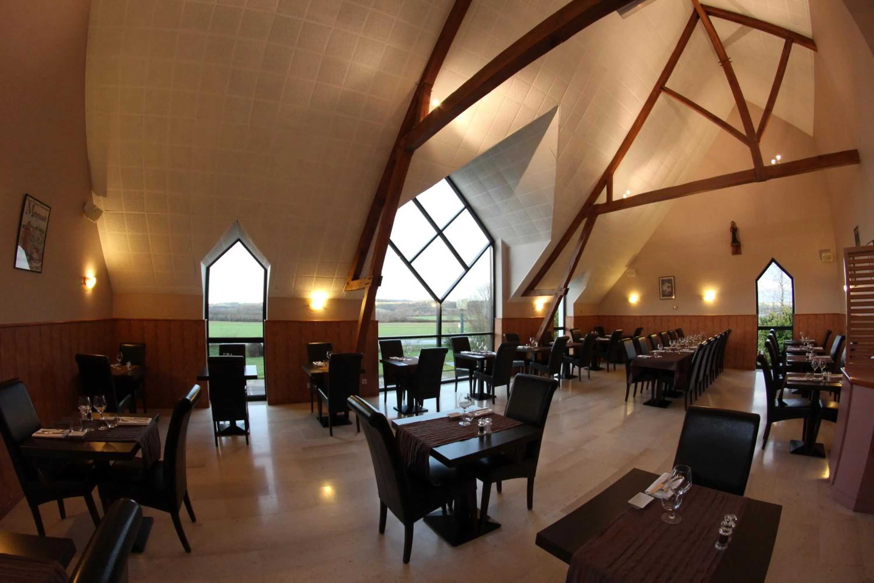 Restaurant/places to eat in Auberge De Bourgogne