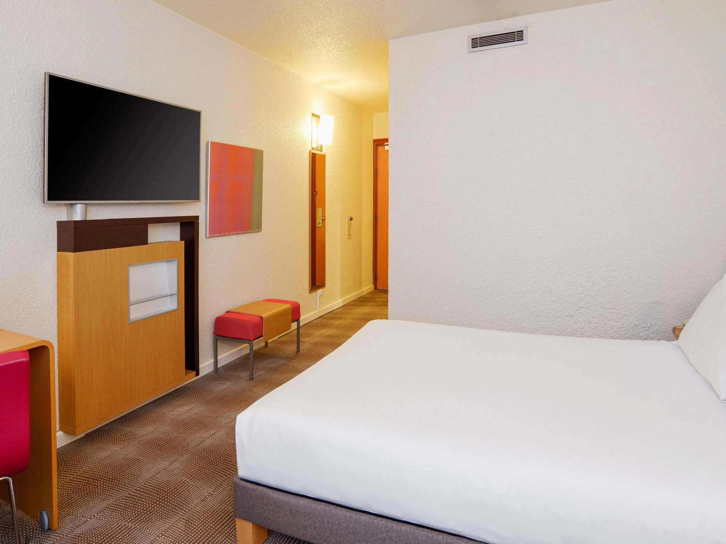 Bedroom, Bed in Novotel Toulouse Purpan Aéroport