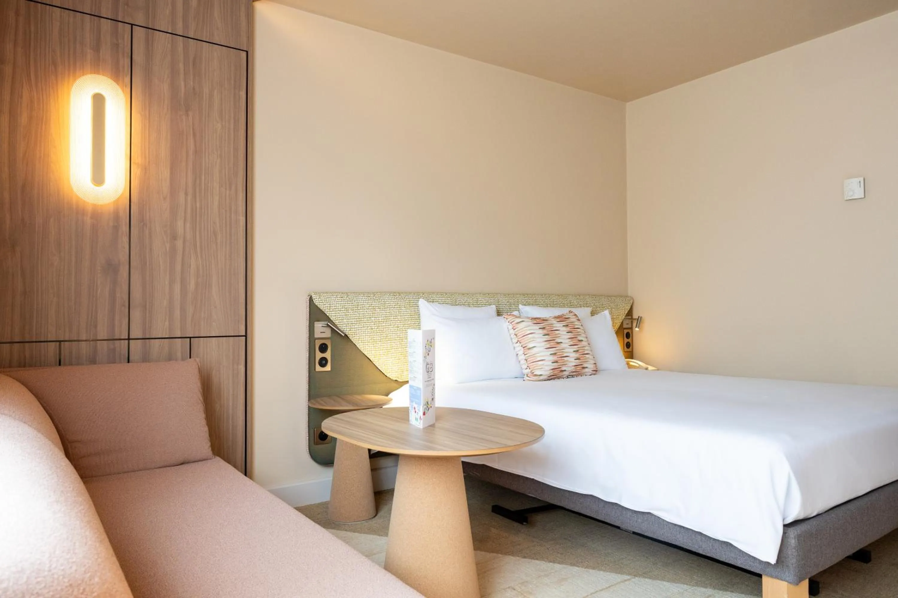 Bedroom, Bed in Novotel Toulouse Purpan Aéroport