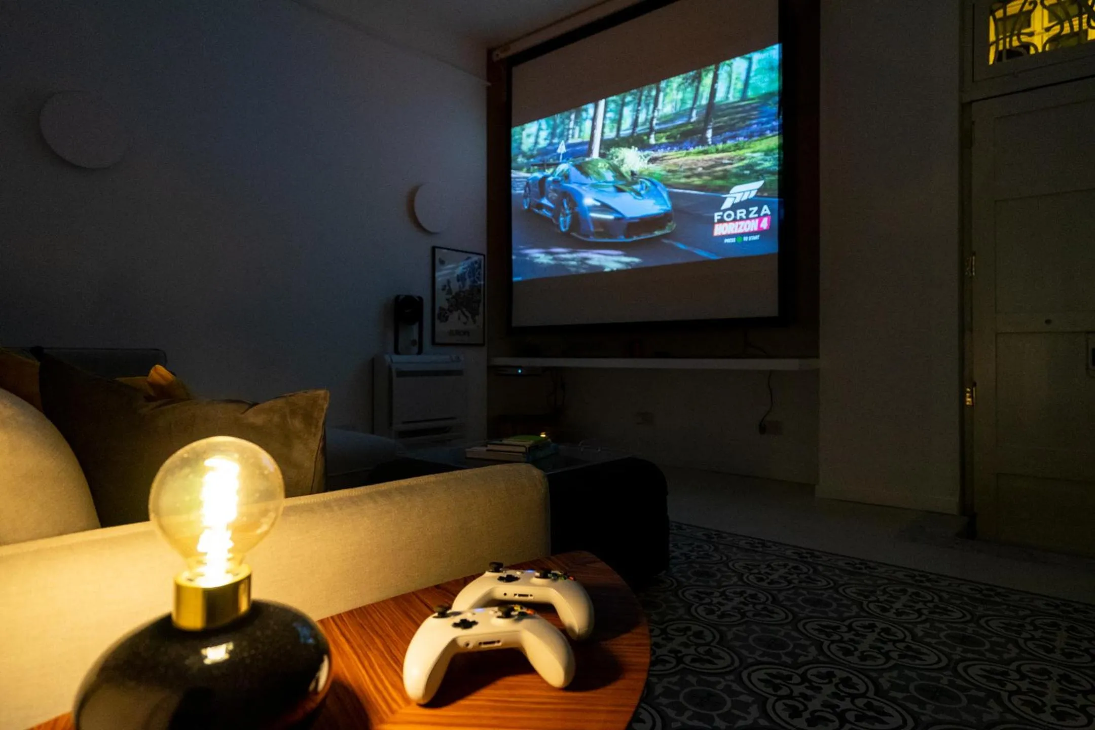 Game Room in Amazing Art Deco Villa 150m to sea with Daily Housekeeping