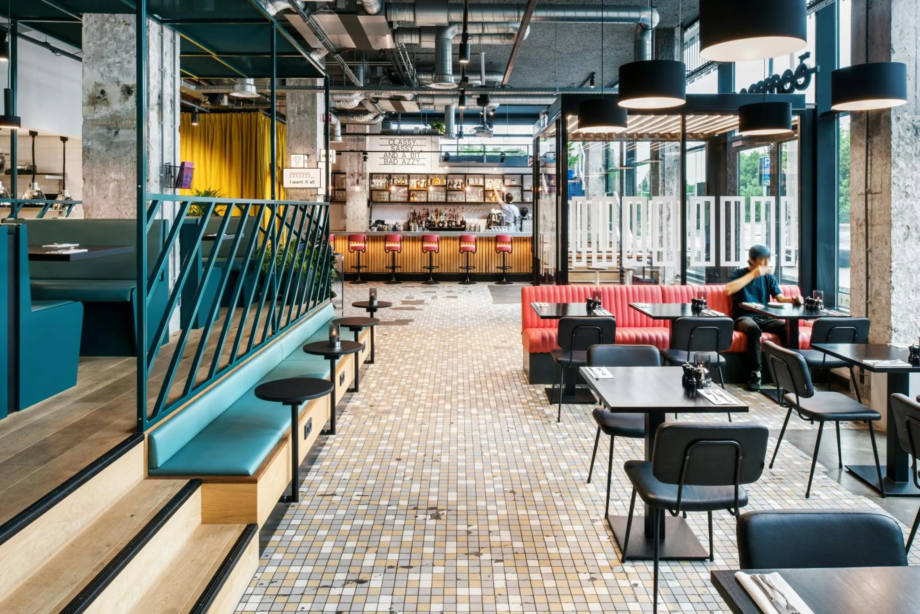 Restaurant/places to eat in The Social Hub Rotterdam