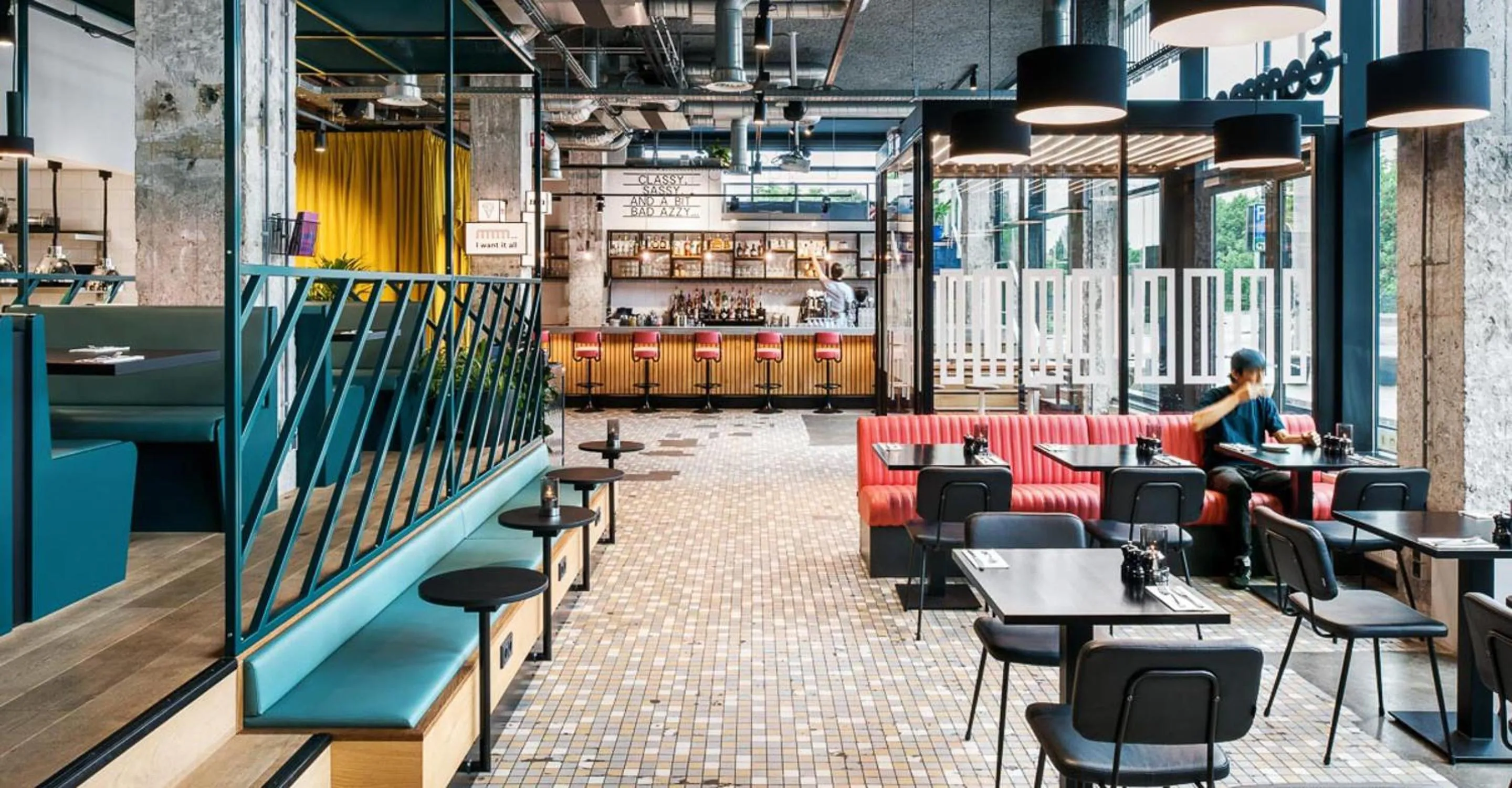 Restaurant/places to eat in The Social Hub Rotterdam