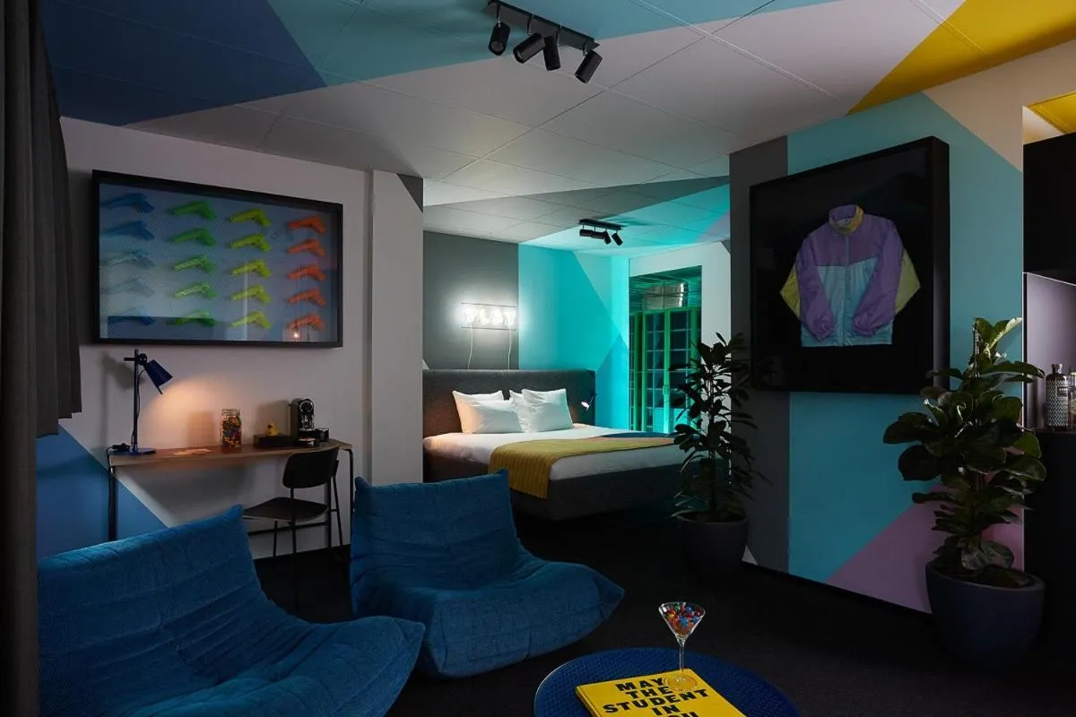 Spa and wellness centre/facilities, Bed in The Social Hub Rotterdam