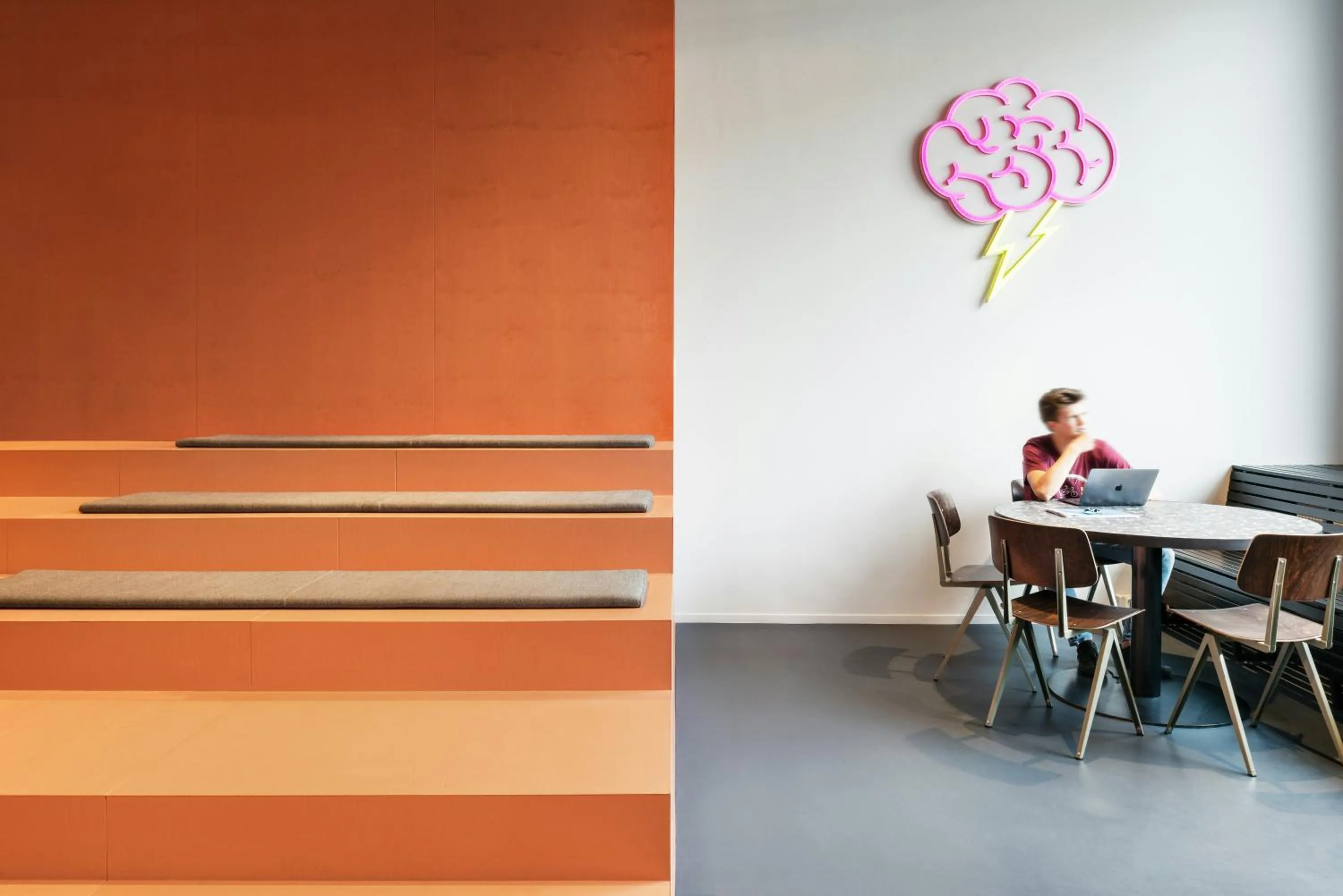 Lobby or reception in The Social Hub Rotterdam