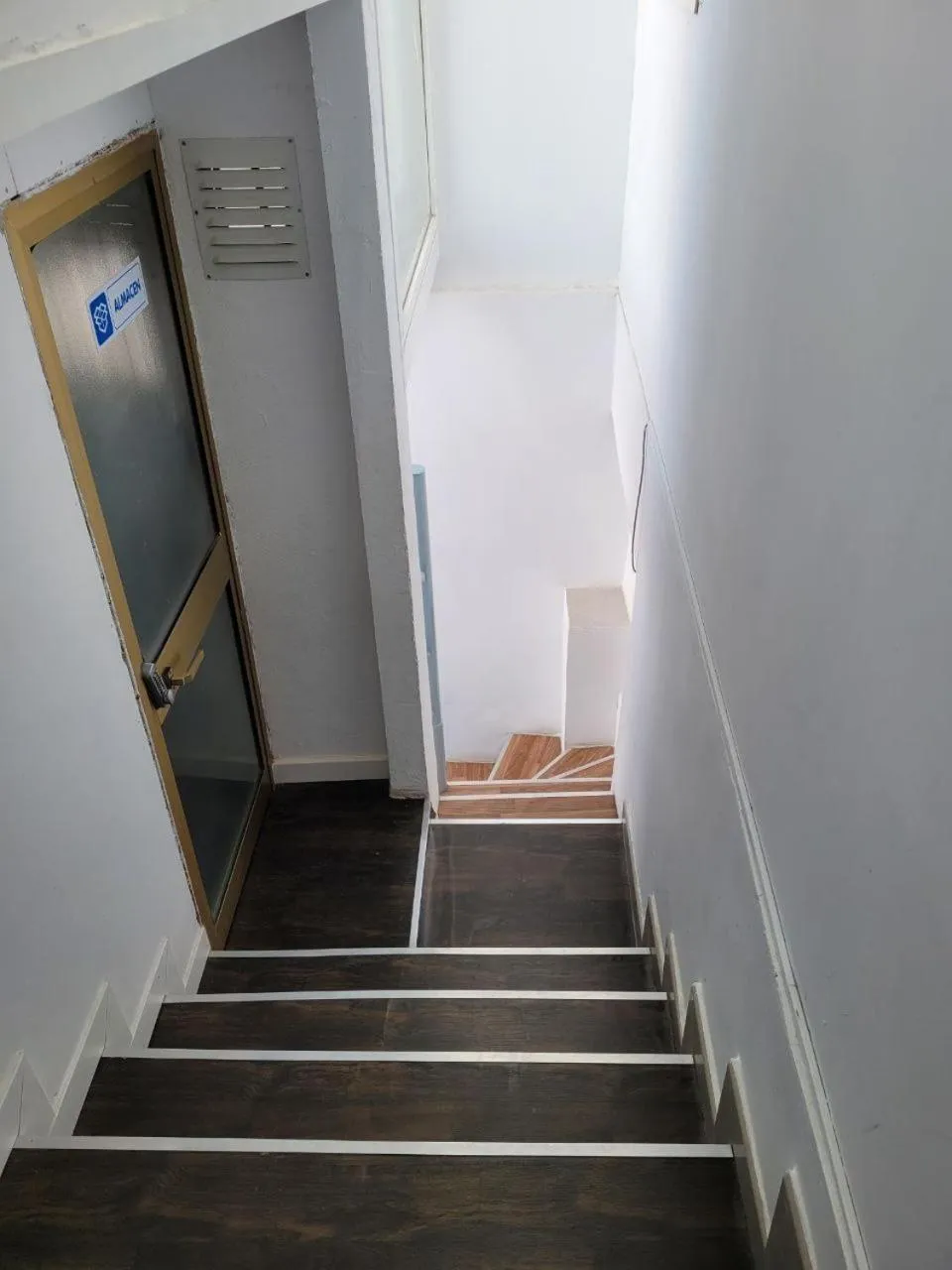 AYZ Frailes - Auto check-in property