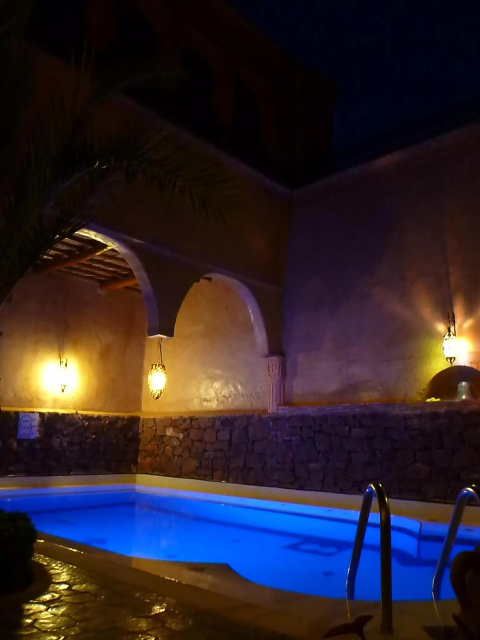 Swimming pool in Riad Timadrouine