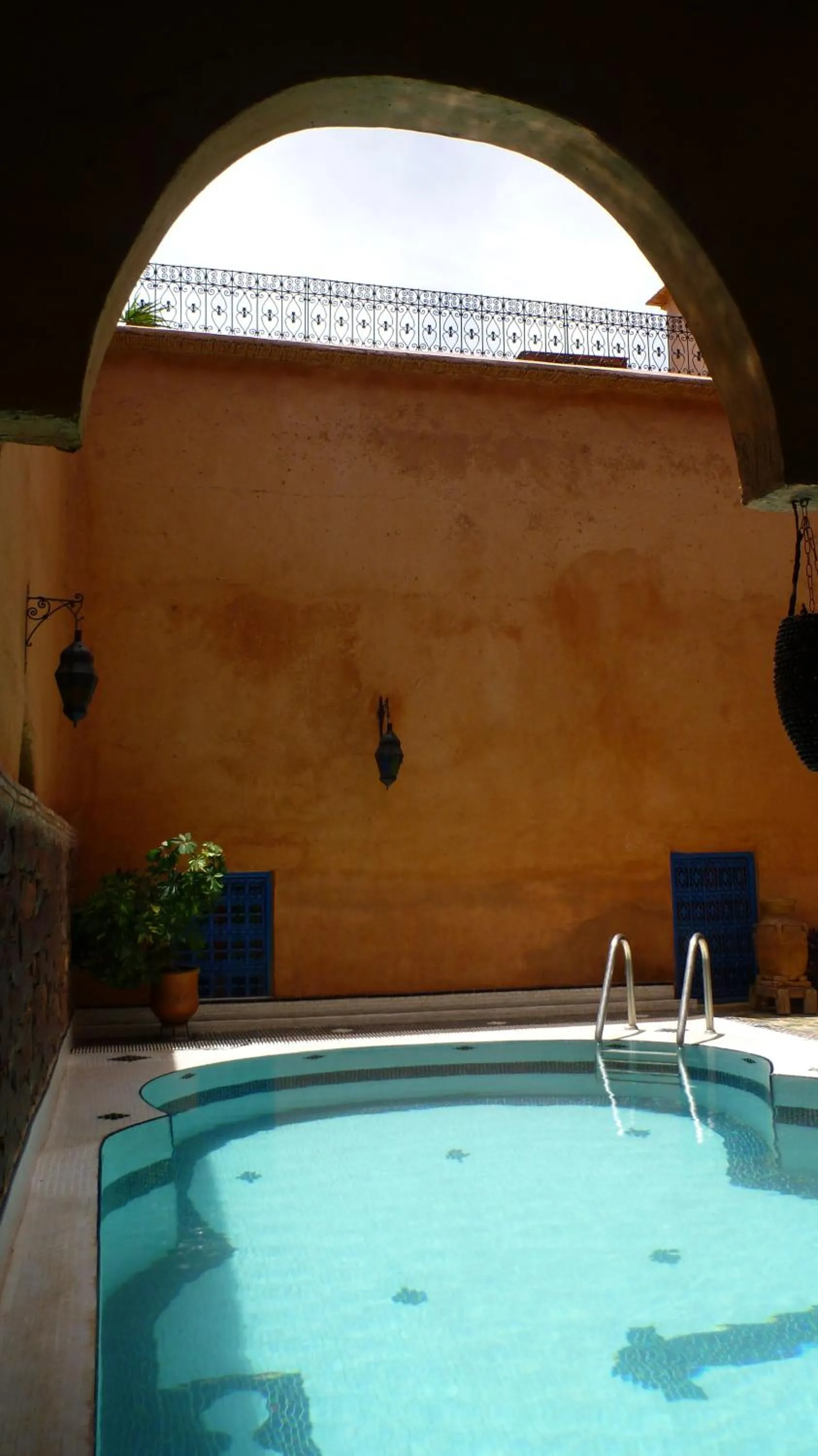 Swimming pool in Riad Timadrouine