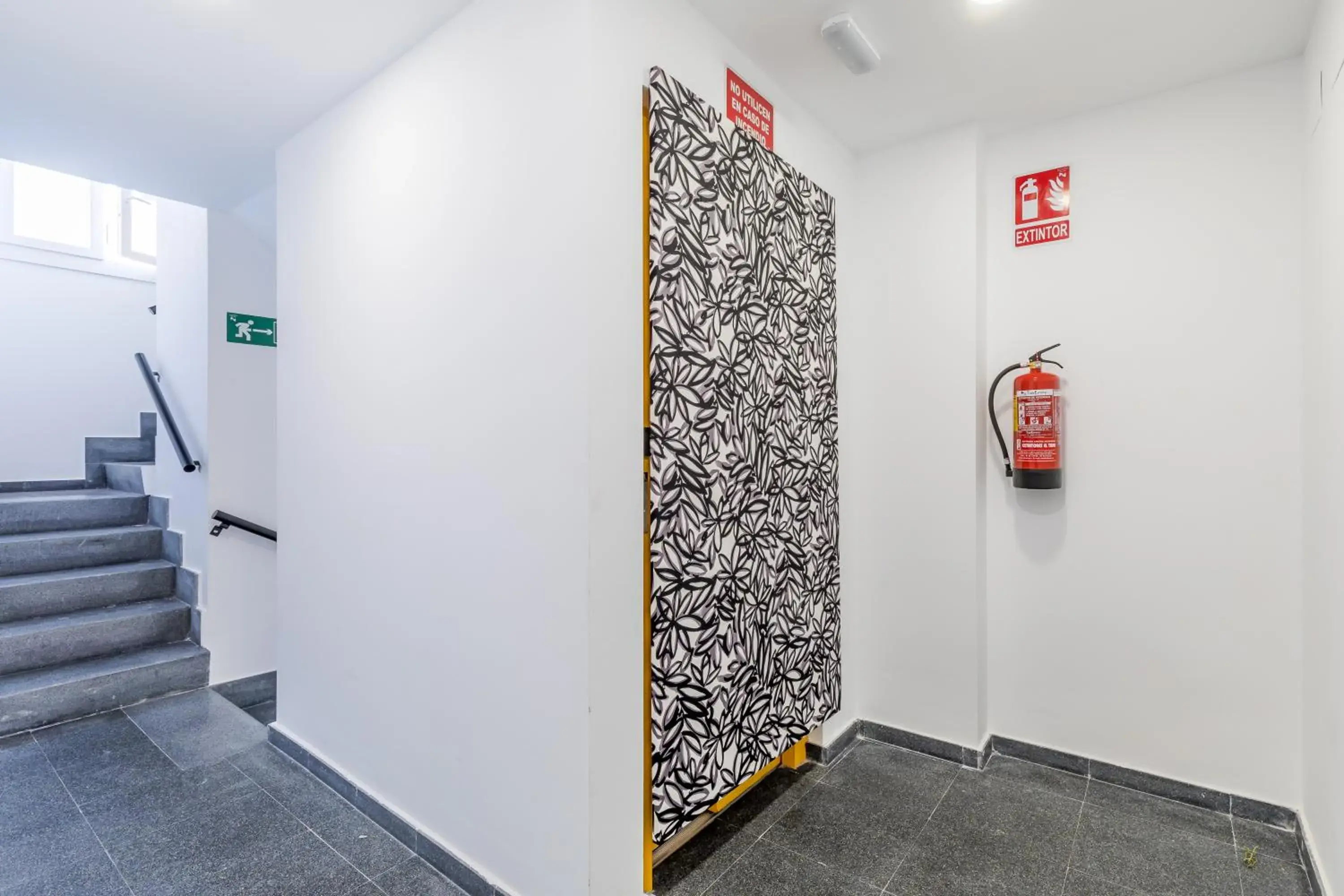 Double Room with Shared Bathroom in AYZ Villegas - Auto check-in property Double Room with Shared Bathroom in AYZ Villegas - Auto check-in property