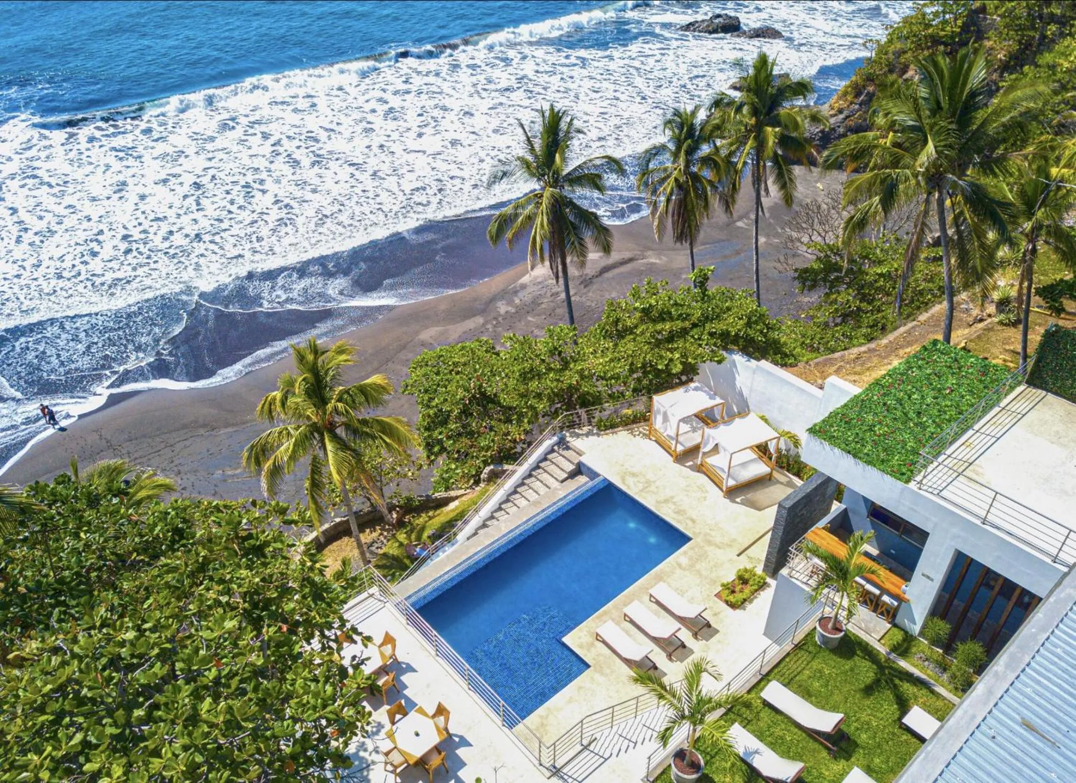 Restaurant/places to eat in Garten Hotel