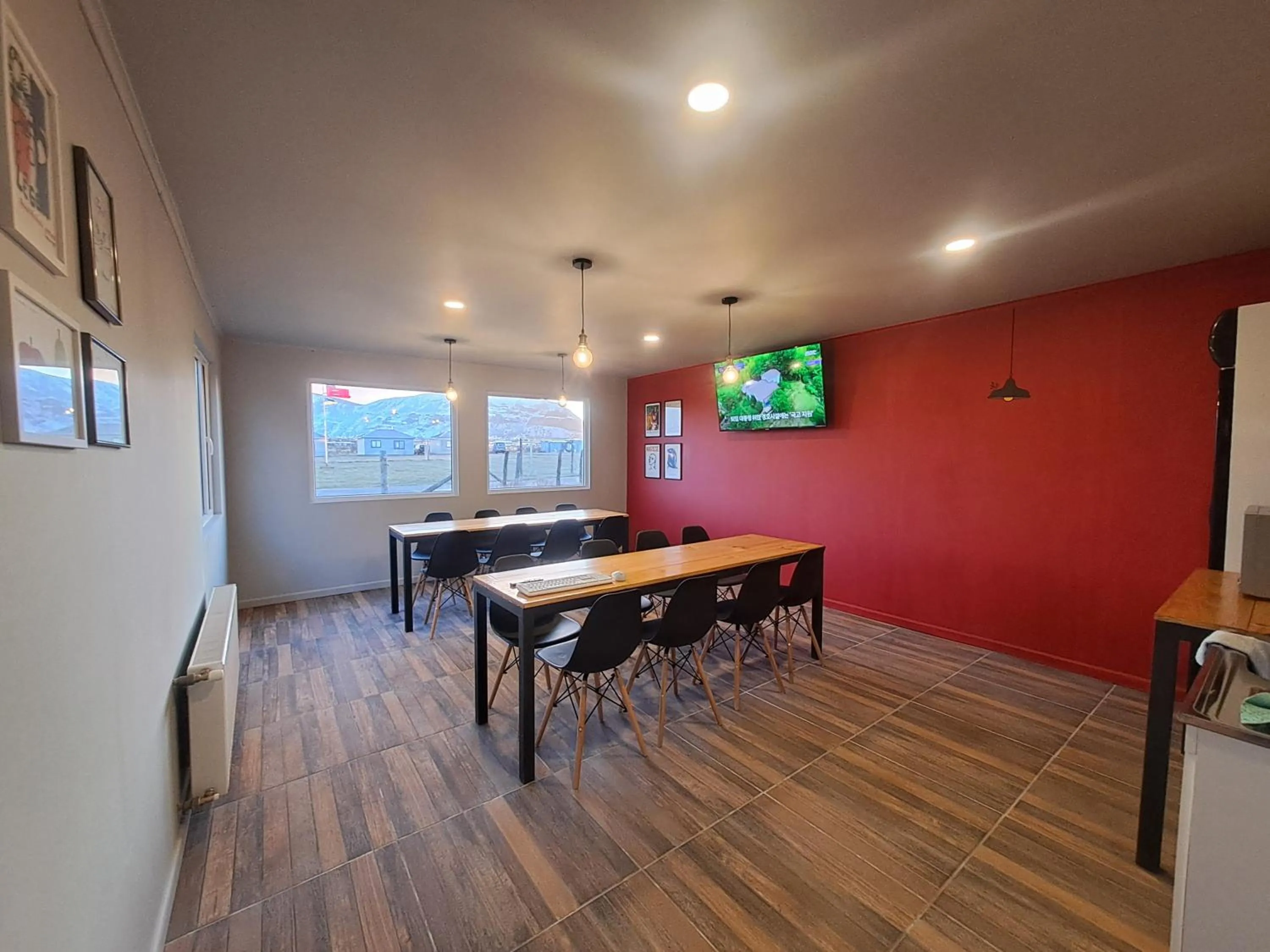 Communal lounge/ TV room in Hotel Casa Verde