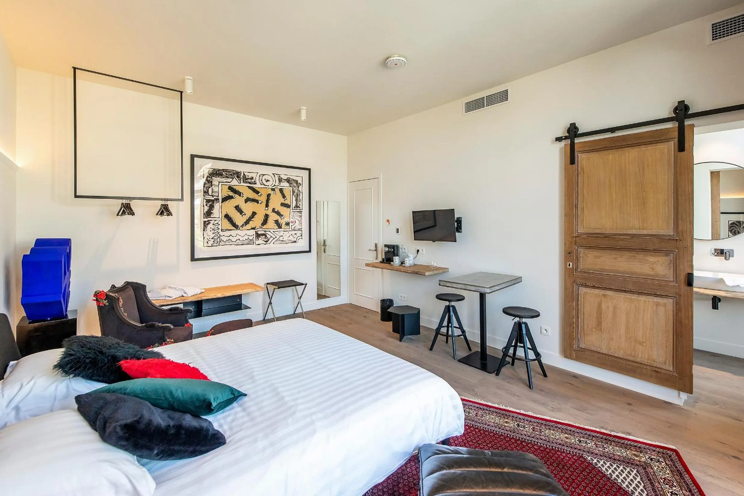 Photo of the whole room, Bed in BareFoodGIULIA - Inspiration Hotel