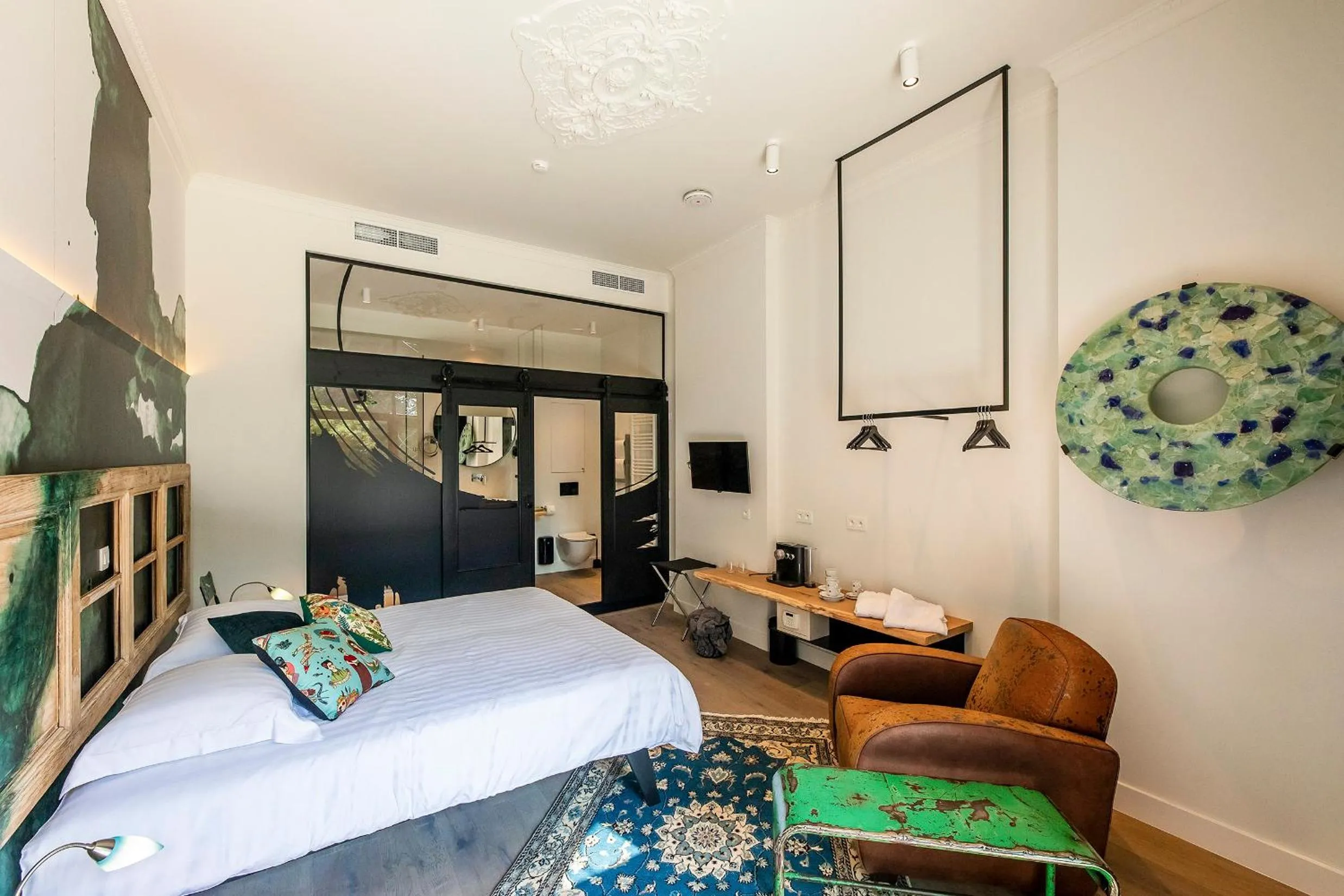 Photo of the whole room, Bed in BareFoodGIULIA - Inspiration Hotel