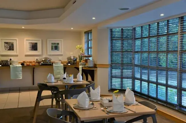 Road Lodge Cape Town International Airport Road Lodge Cape Town International Airport