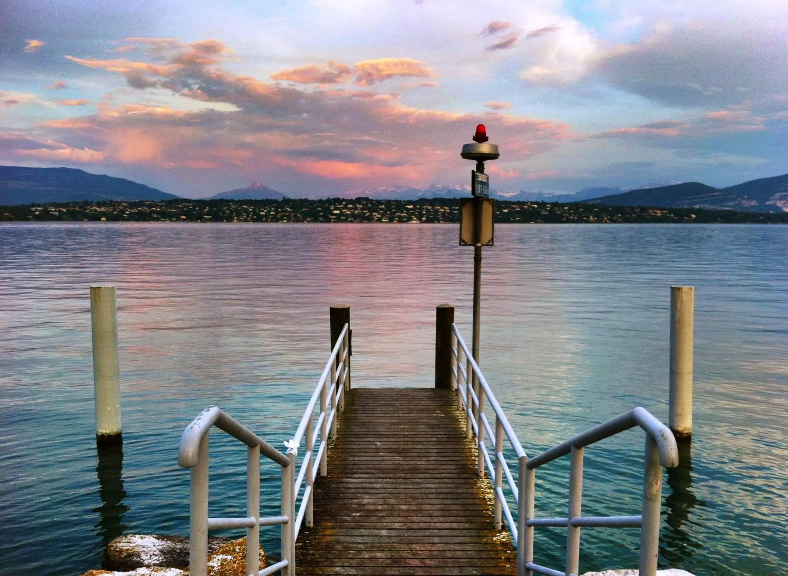 Area and facilities in Hotel Restaurant Kutchi