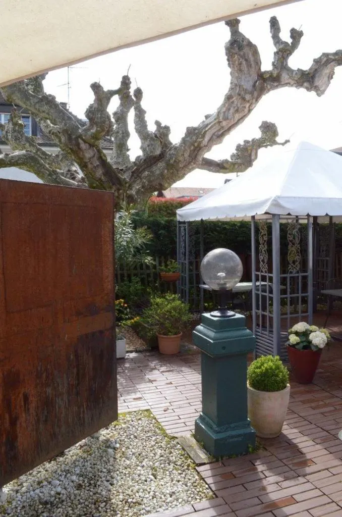 Balcony/Terrace in Hotel Restaurant Kutchi