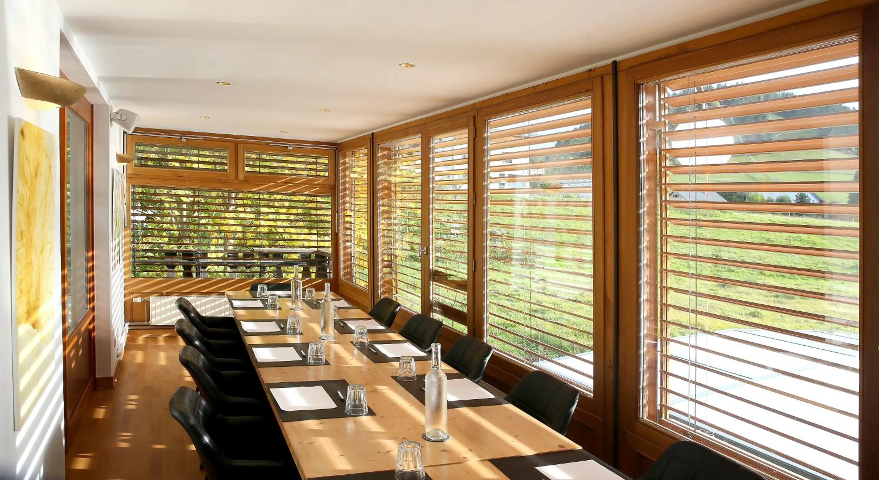 Seating area in Hôtel Restaurant La Buffe