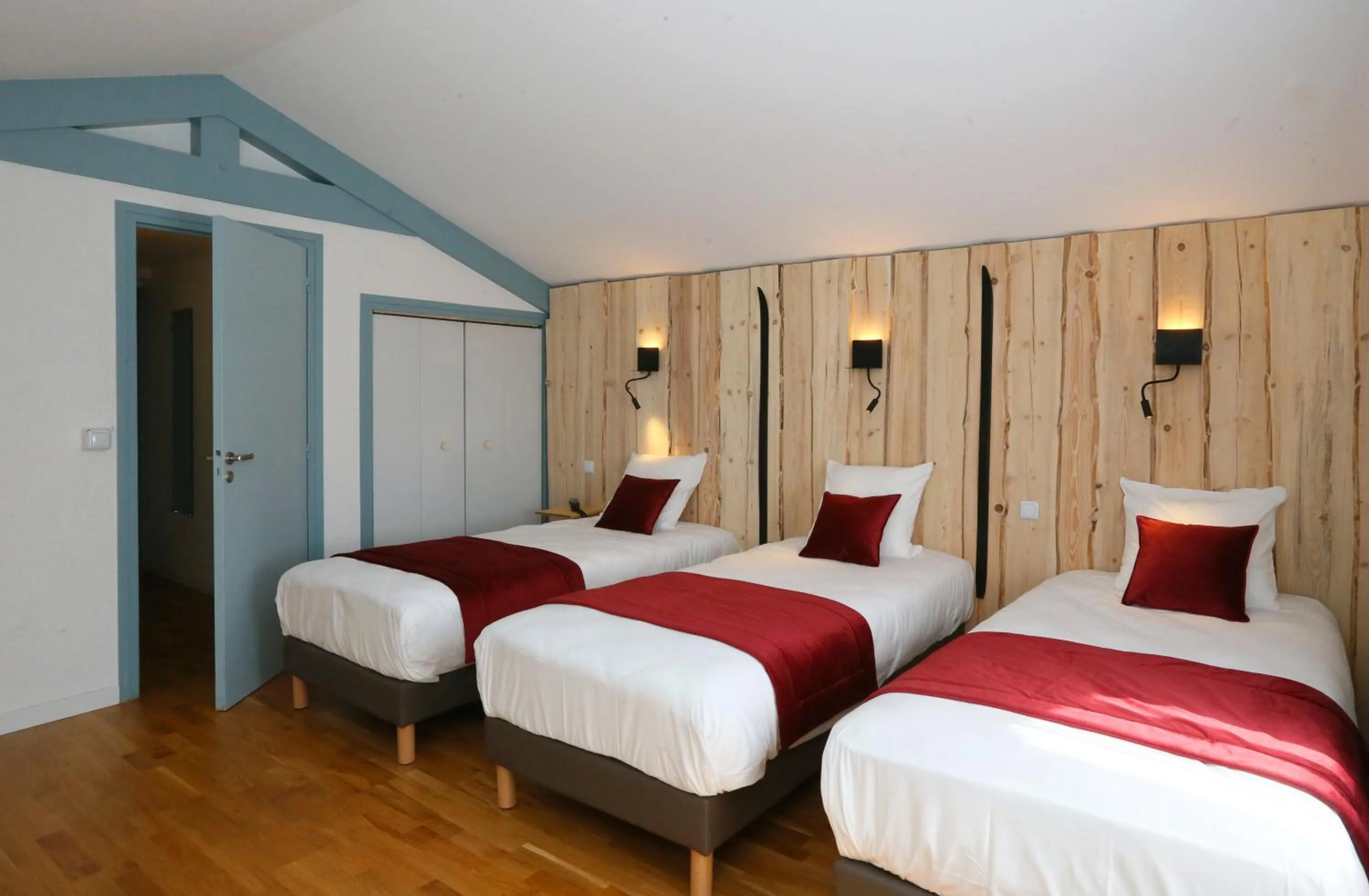 Bed in Hôtel Restaurant La Buffe