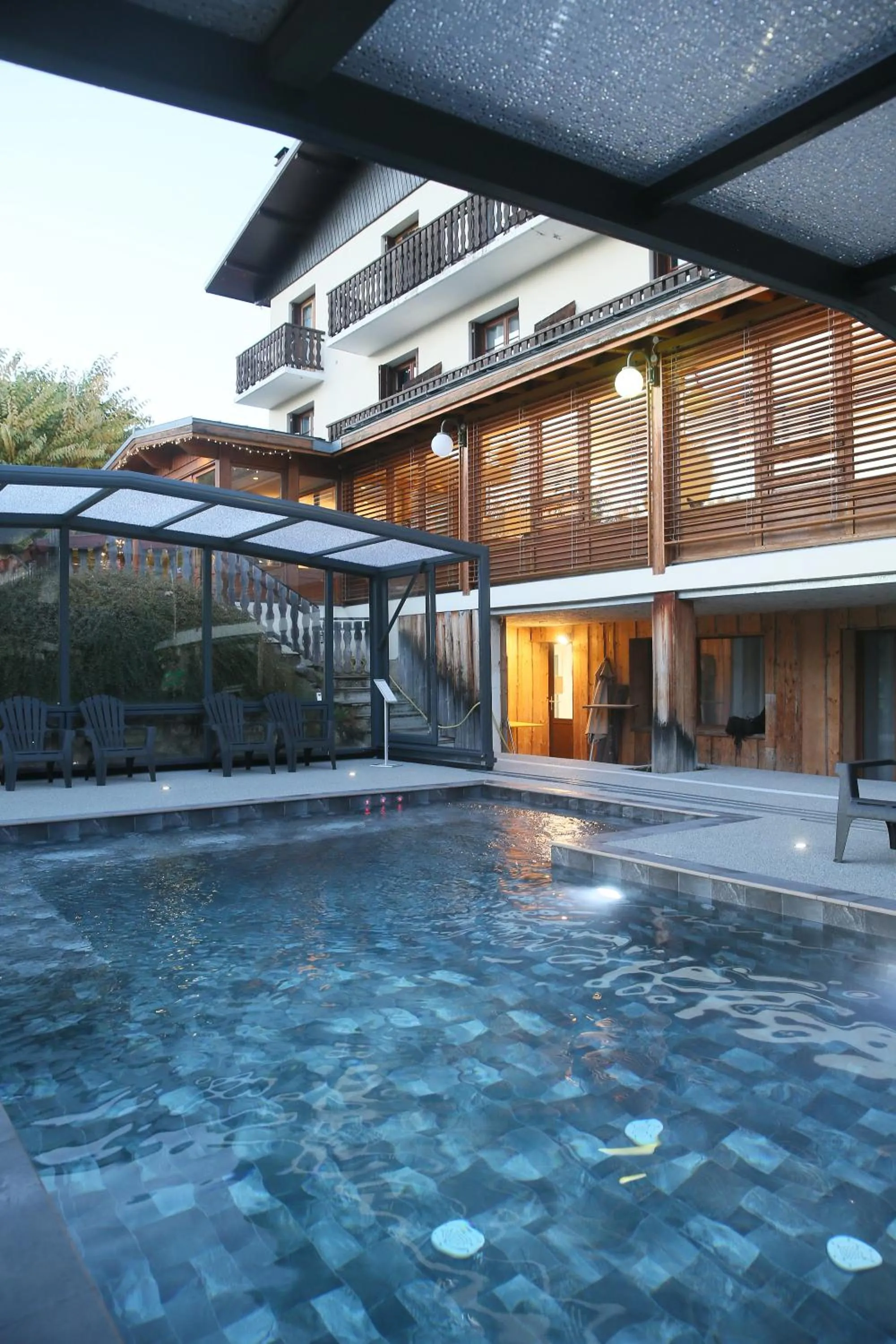 Pool view in Hôtel Restaurant La Buffe