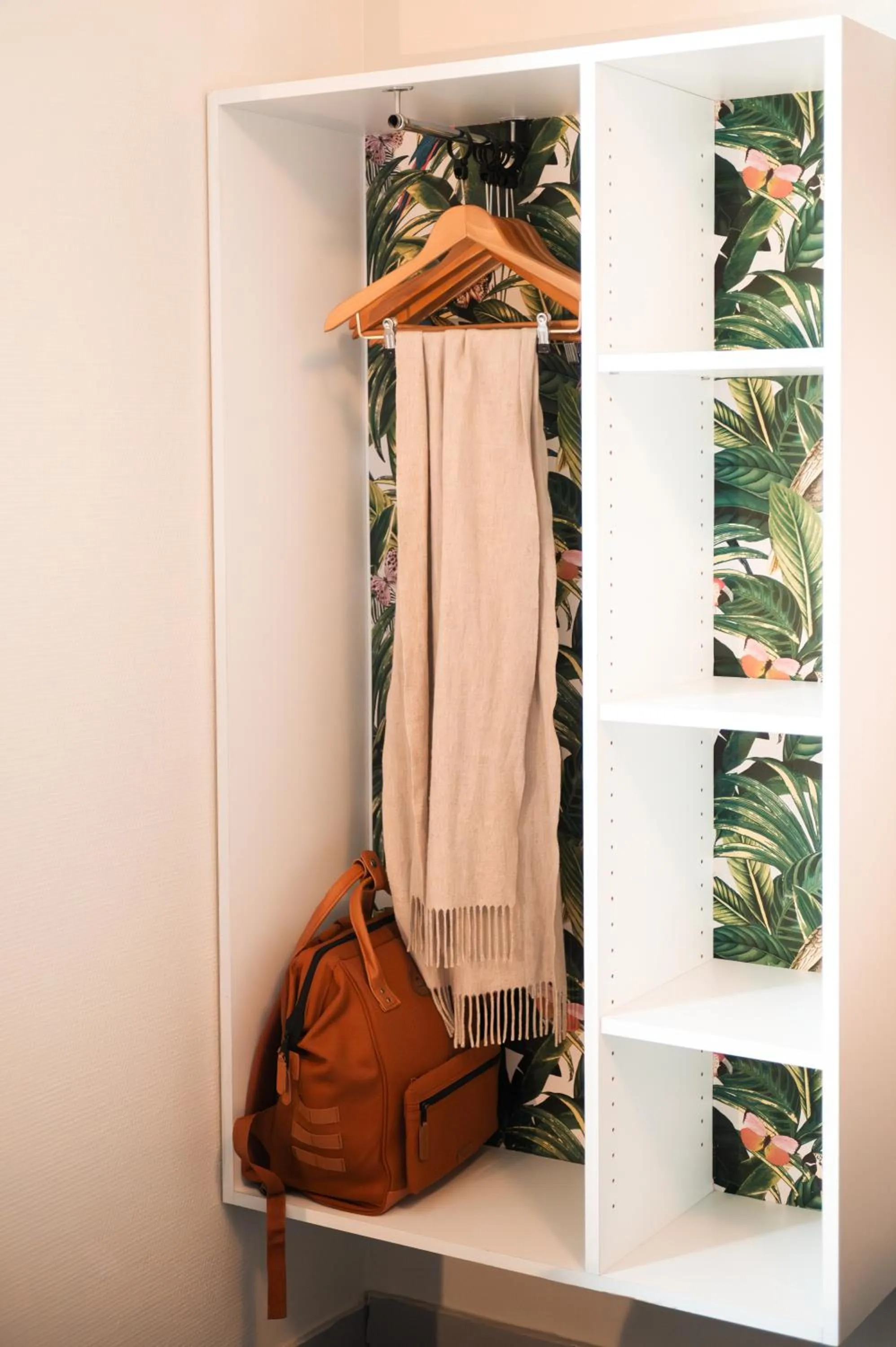 wardrobe in Hôtel Bellevue