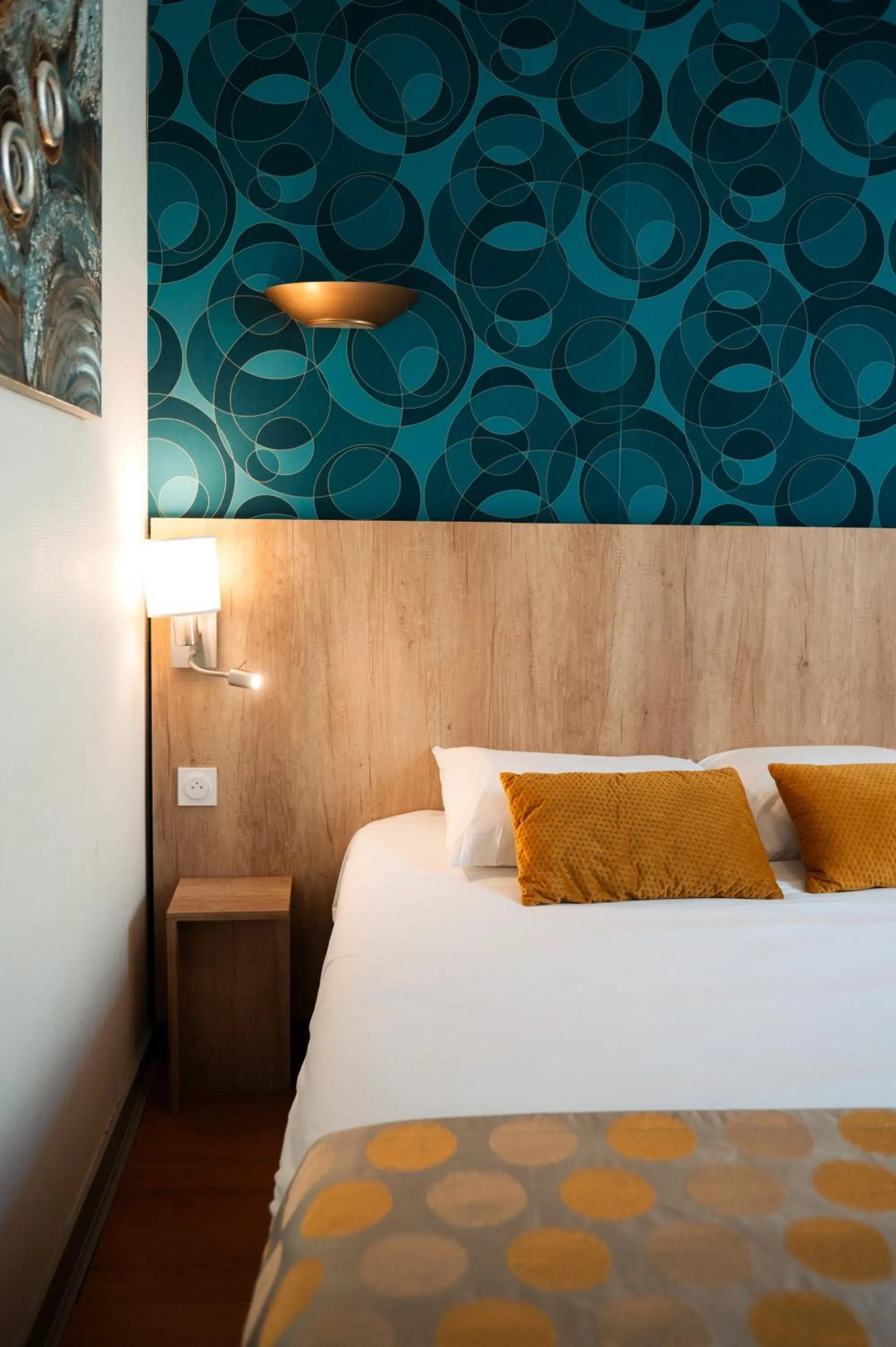 Bedroom, Bed in Hôtel Bellevue