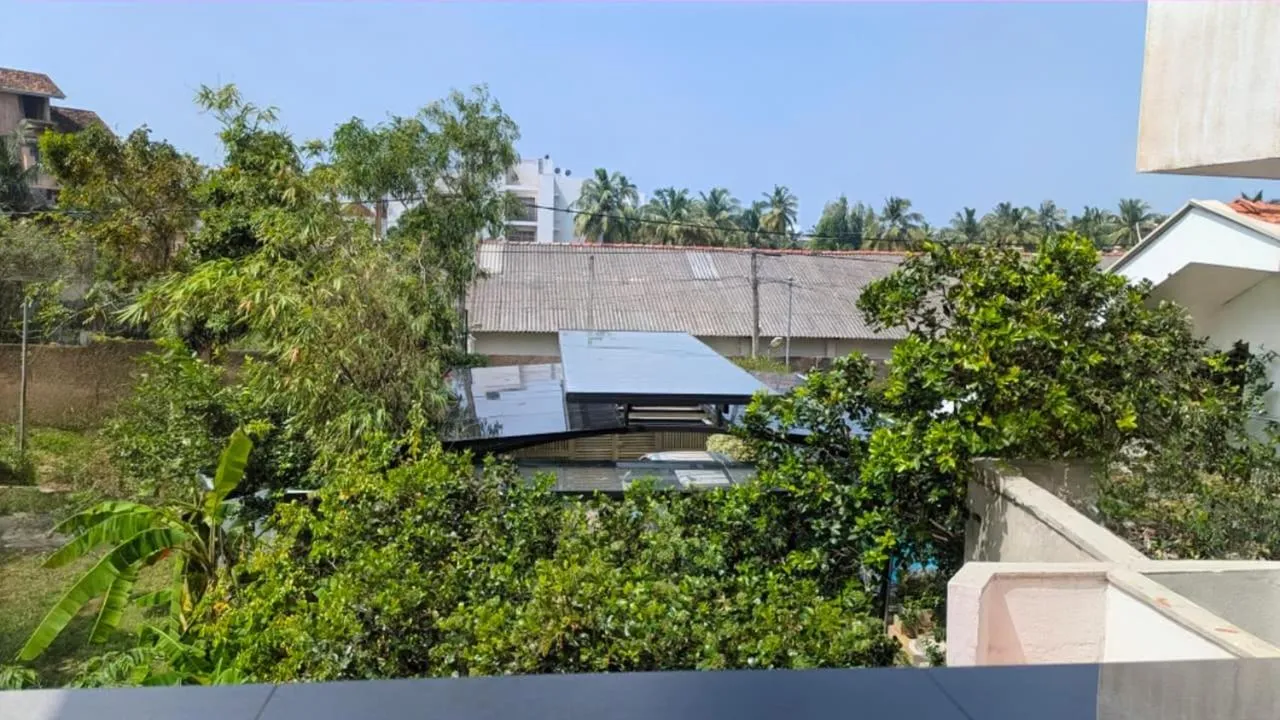 Property building in Suriya Arana