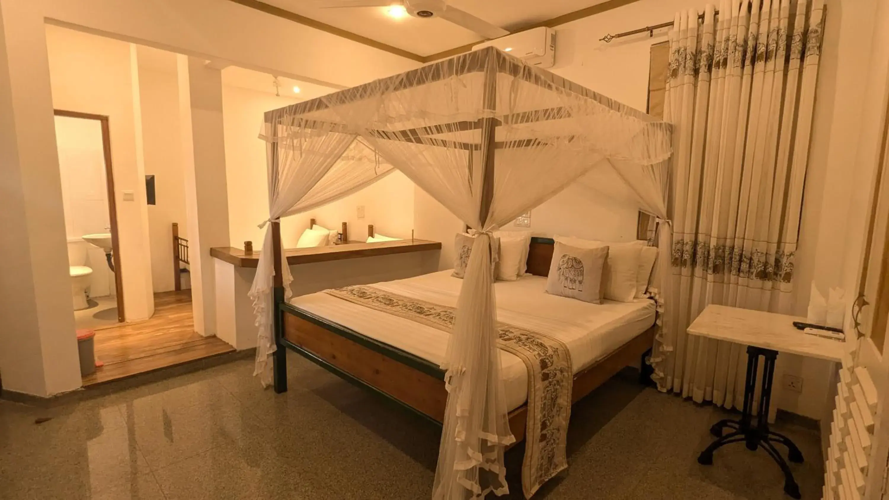 Family Room with Balcony in Suriya Arana Family Room with Balcony in Suriya Arana