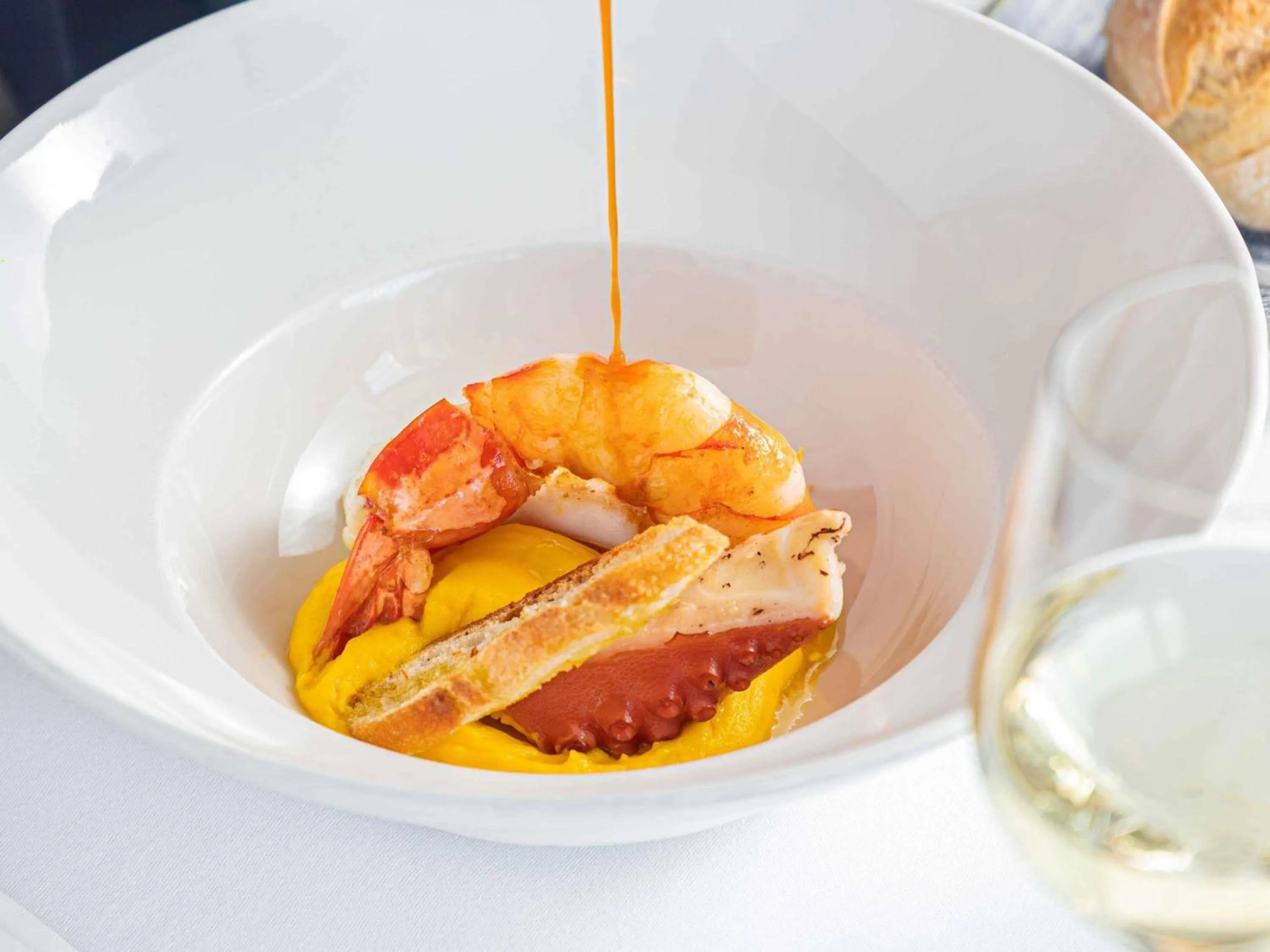 Restaurant/places to eat in Pullman Cannes Mandelieu